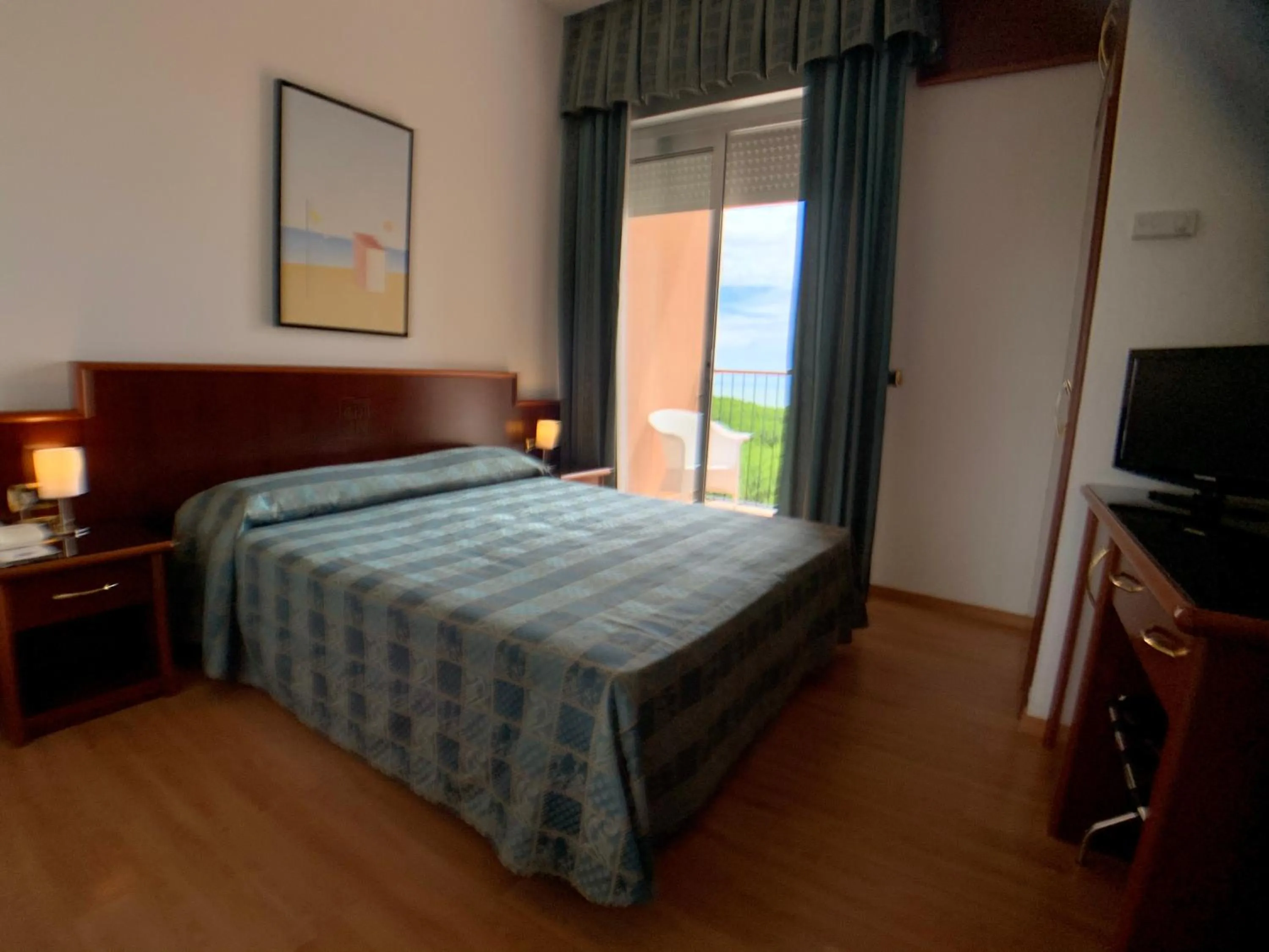 Single Room with Balcony in Hotel Beau Rivage Pineta