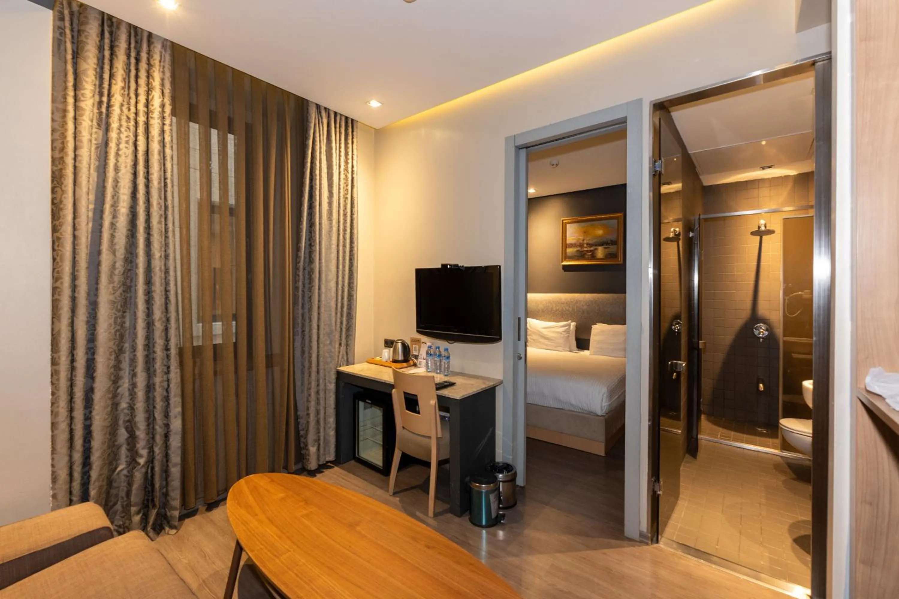 Photo of the whole room, Bed in Pera Tulip Hotel & Spa