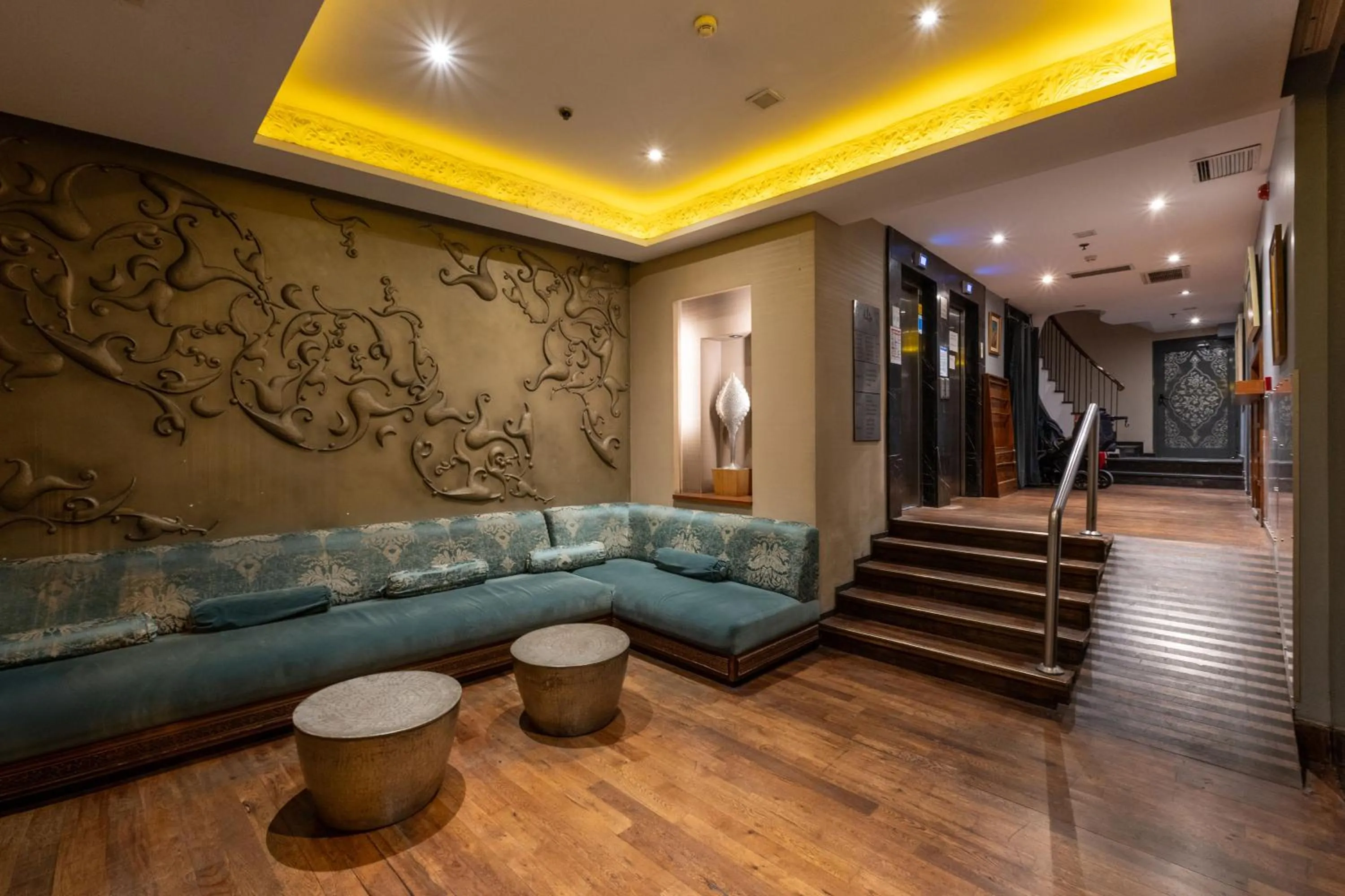 Seating area in Pera Tulip Hotel & Spa