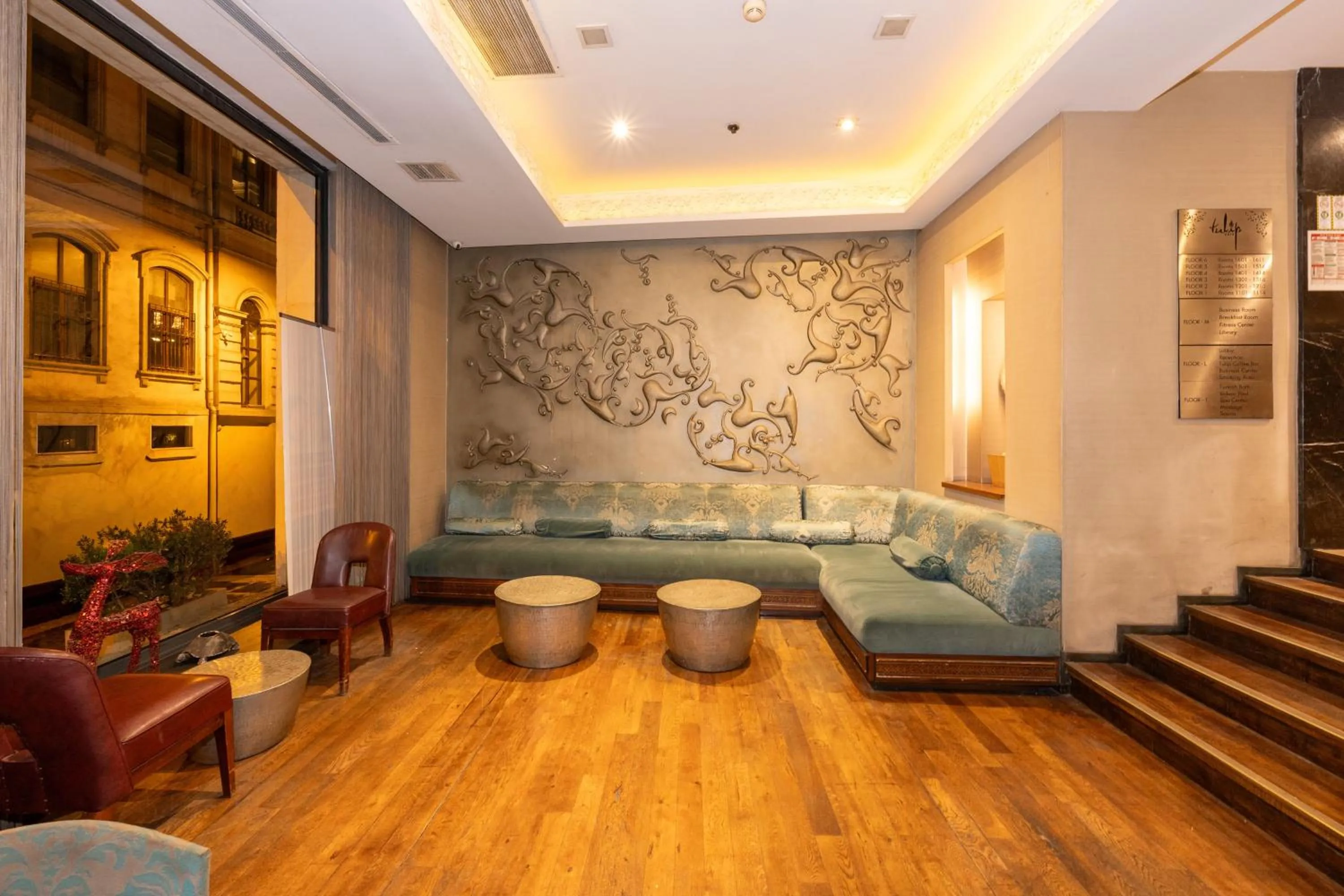 Seating area in Pera Tulip Hotel & Spa