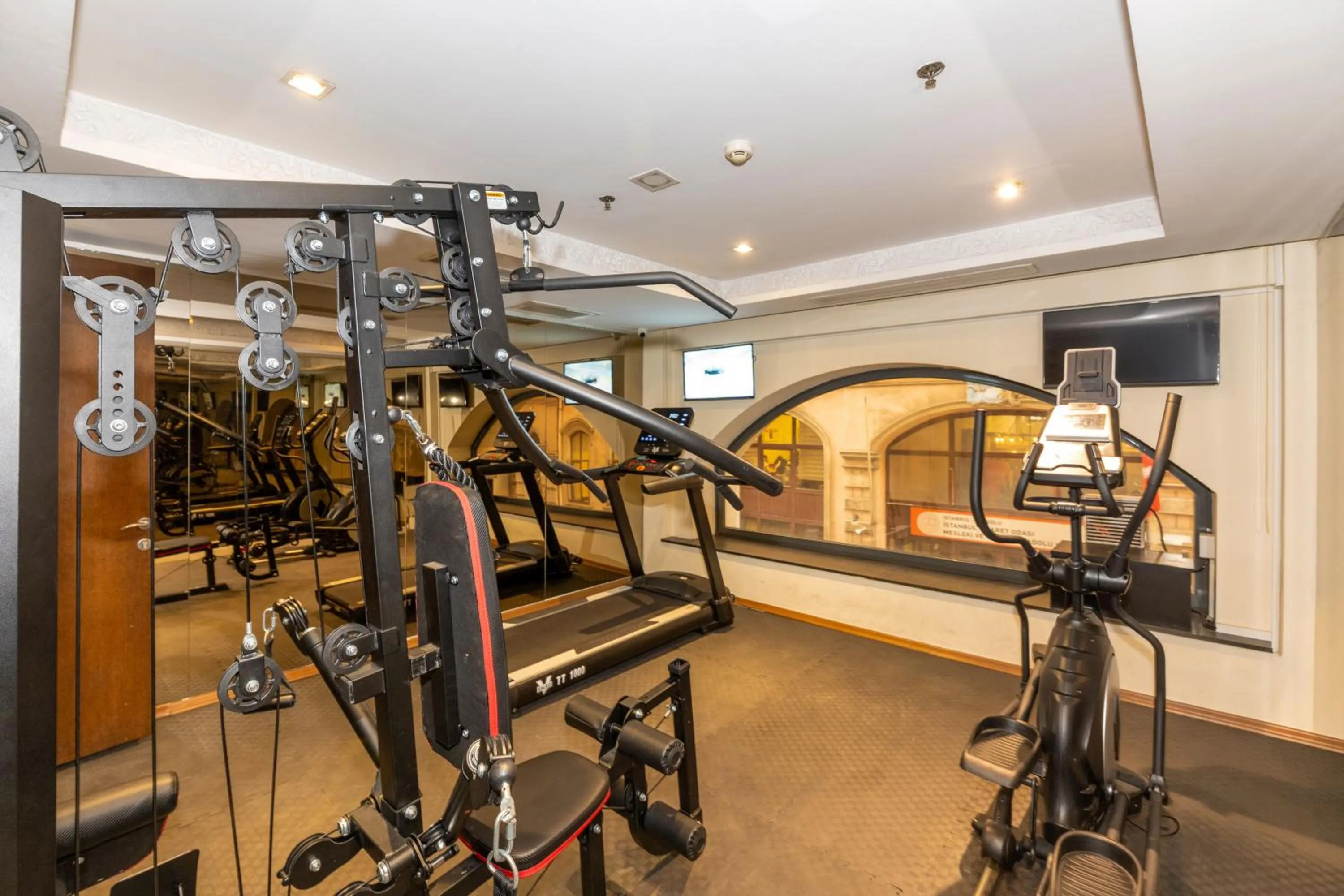 Fitness centre/facilities in Pera Tulip Hotel & Spa