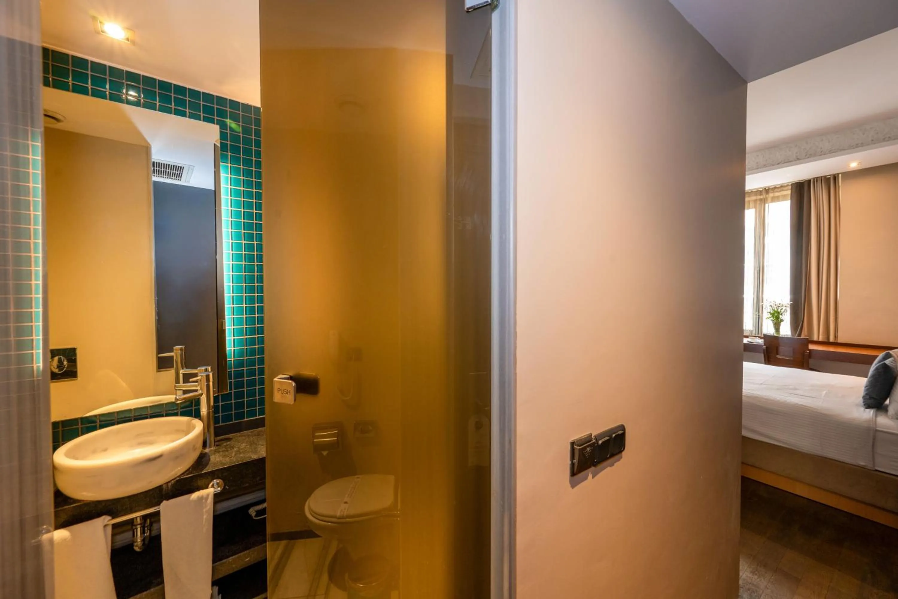 Bathroom, Bed in Pera Tulip Hotel & Spa