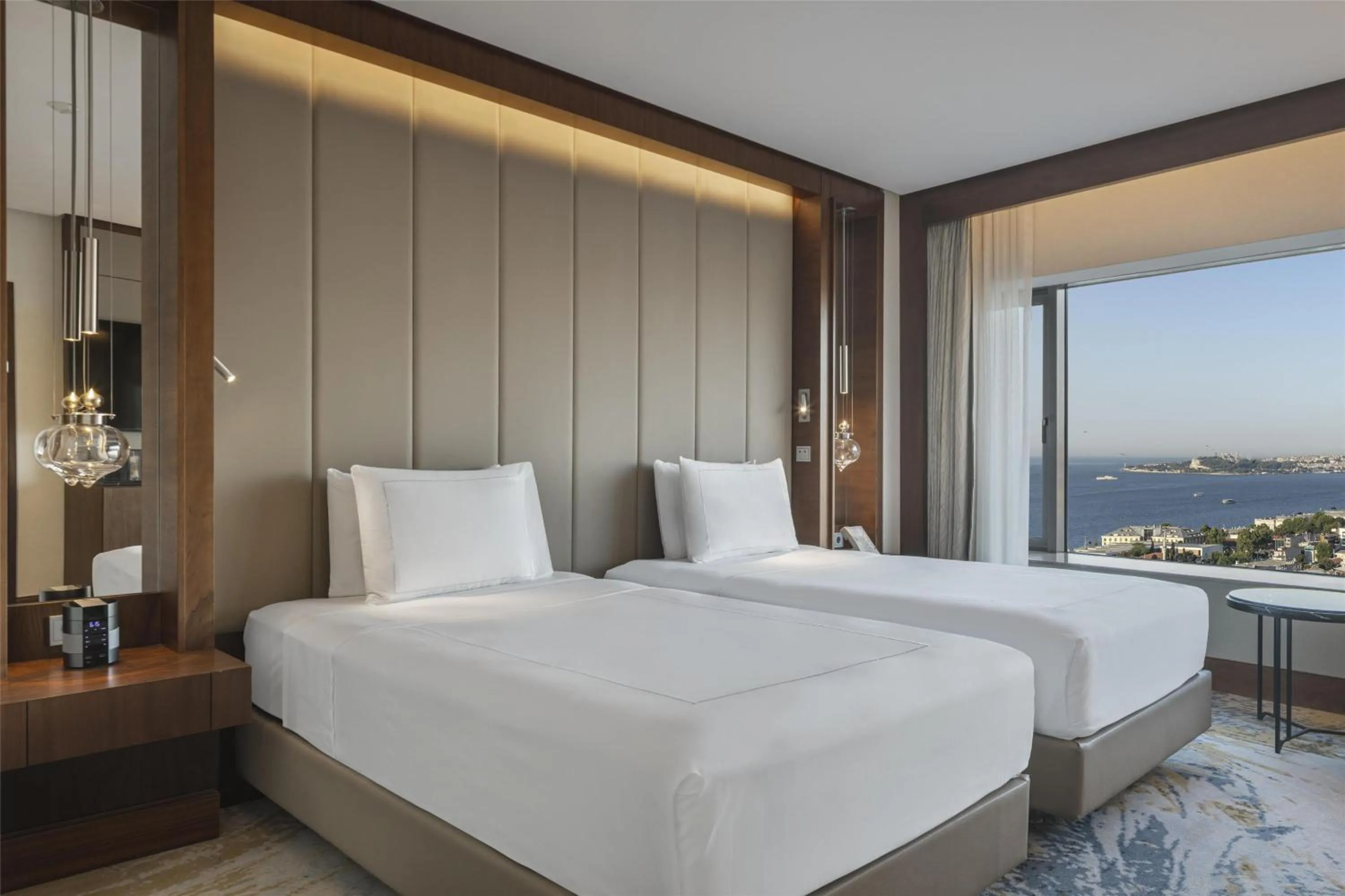 Bed in Conrad Istanbul Bosphorus