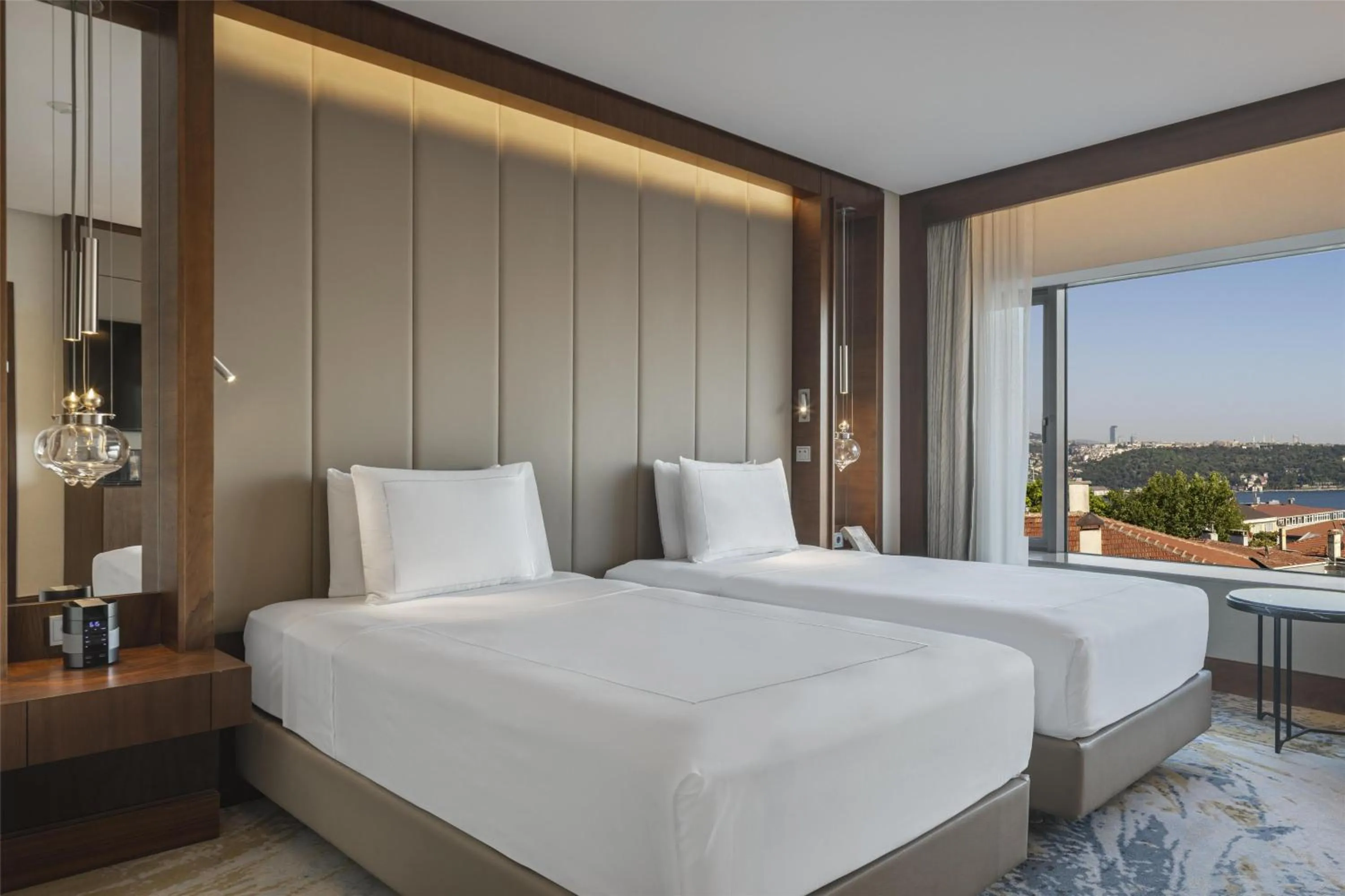 Bed in Conrad Istanbul Bosphorus