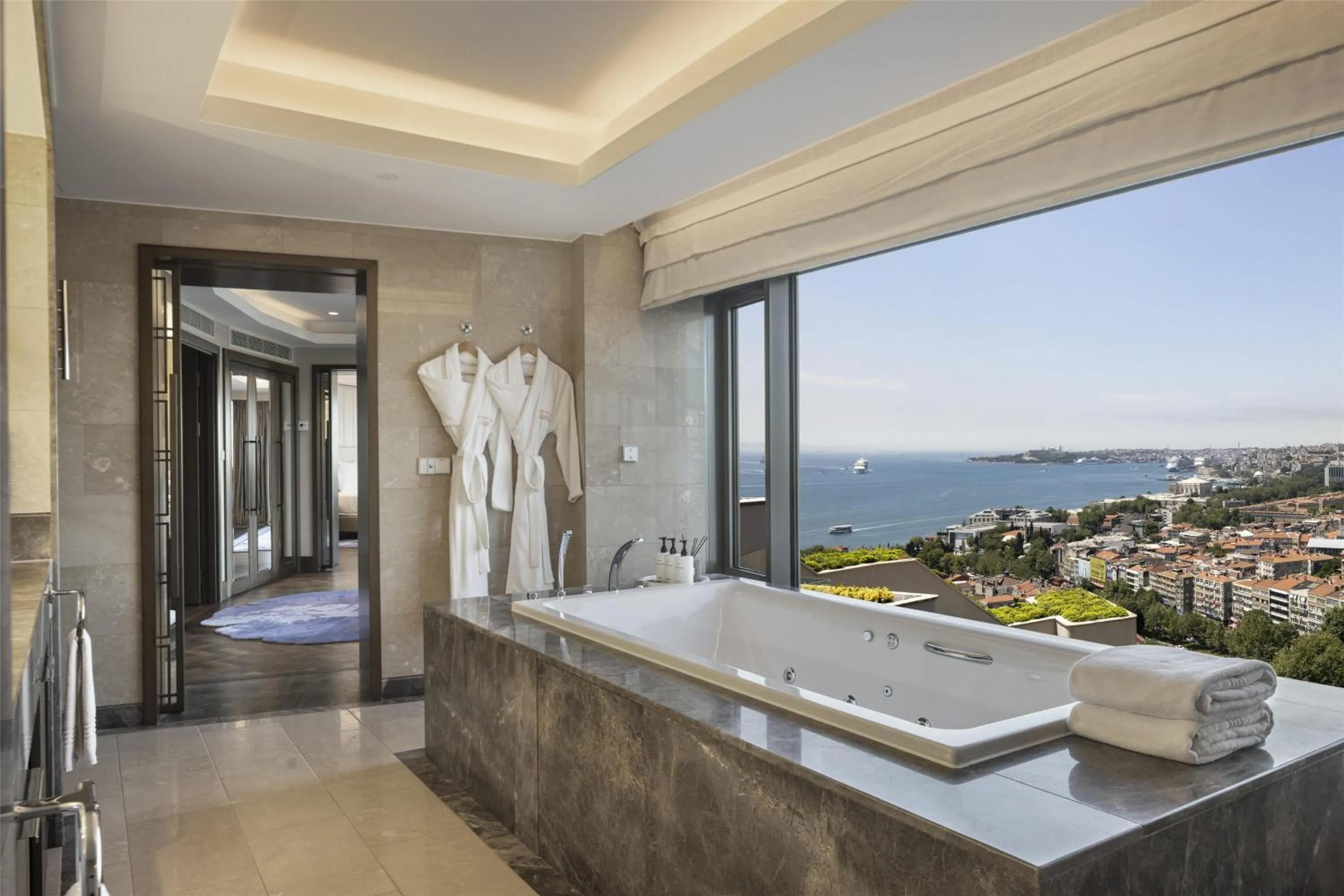 Bathroom in Conrad Istanbul Bosphorus
