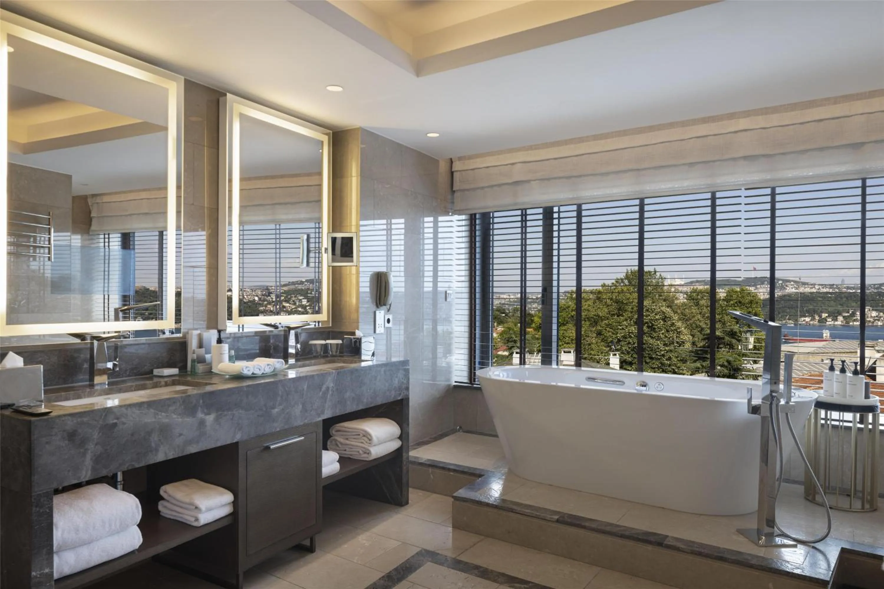 Bathroom in Conrad Istanbul Bosphorus