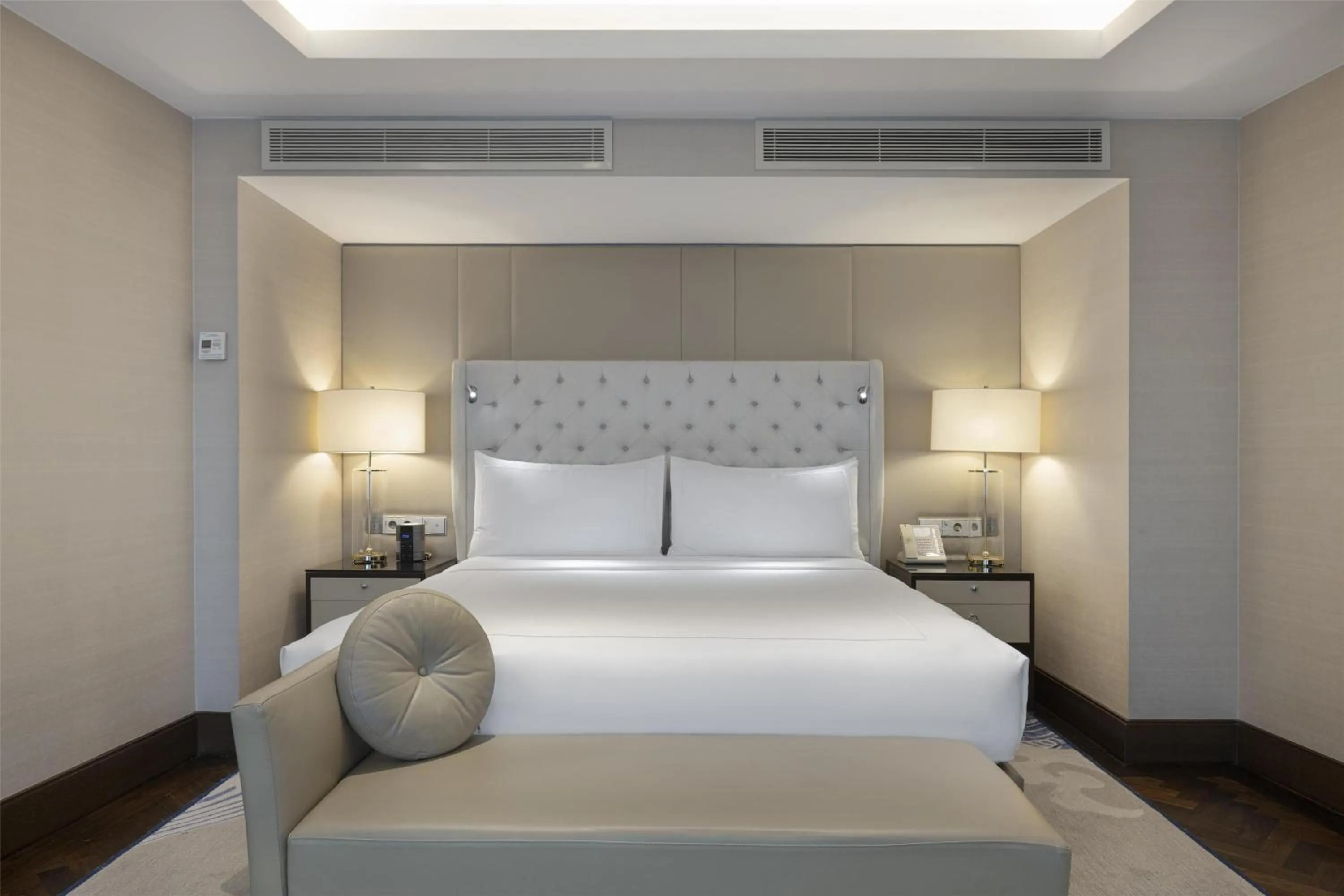 Bed in Conrad Istanbul Bosphorus