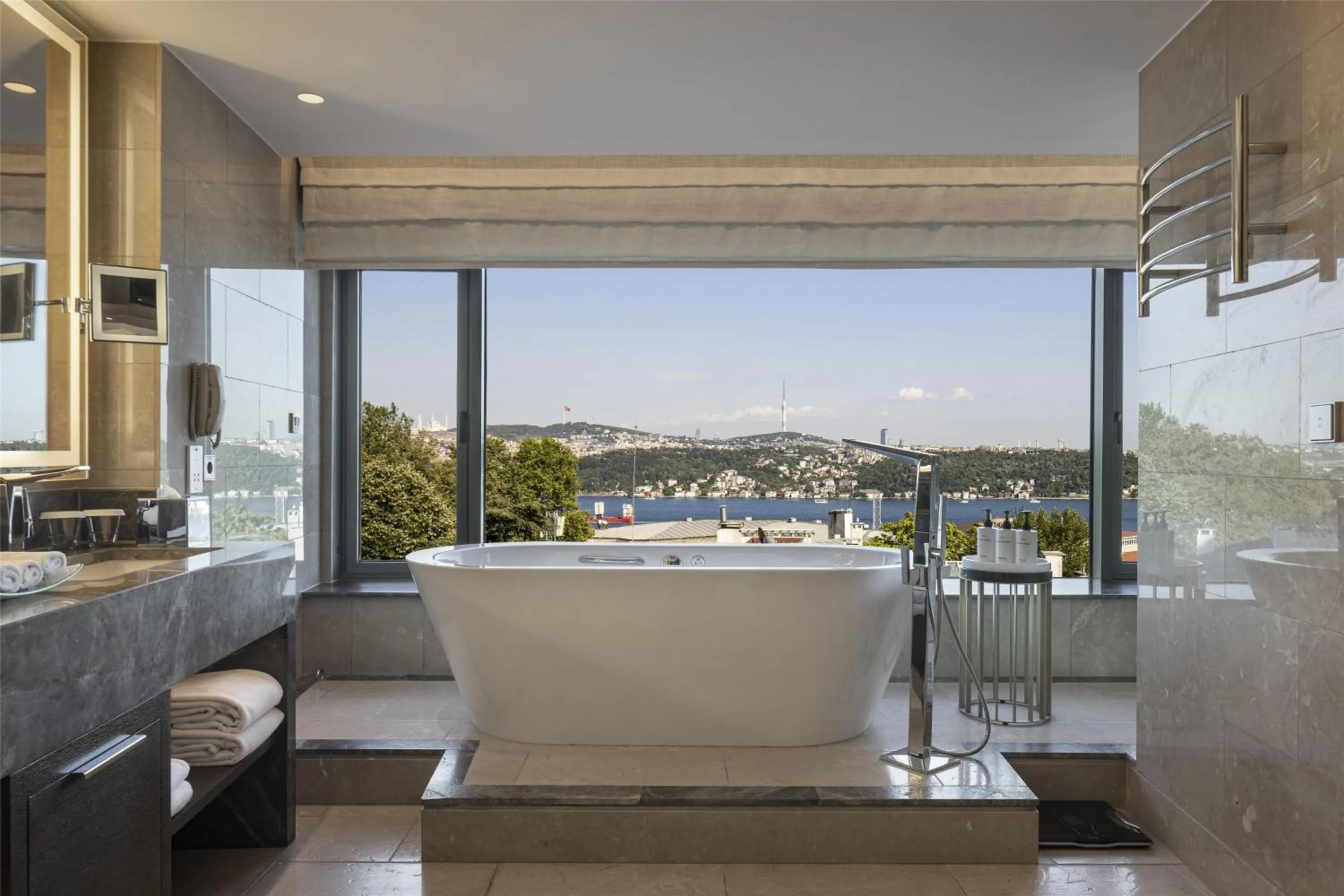 Bathroom in Conrad Istanbul Bosphorus