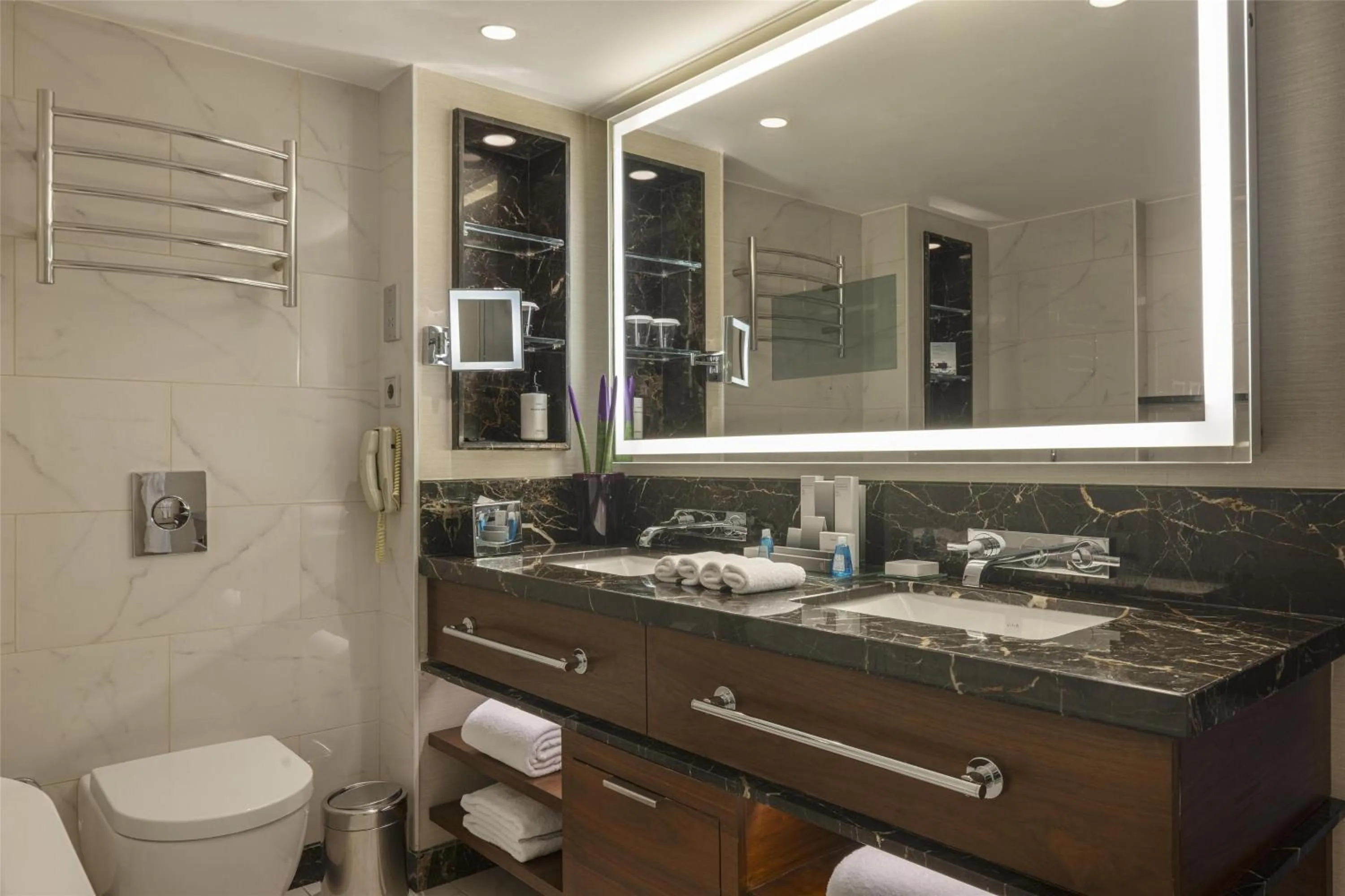 Bathroom in Conrad Istanbul Bosphorus