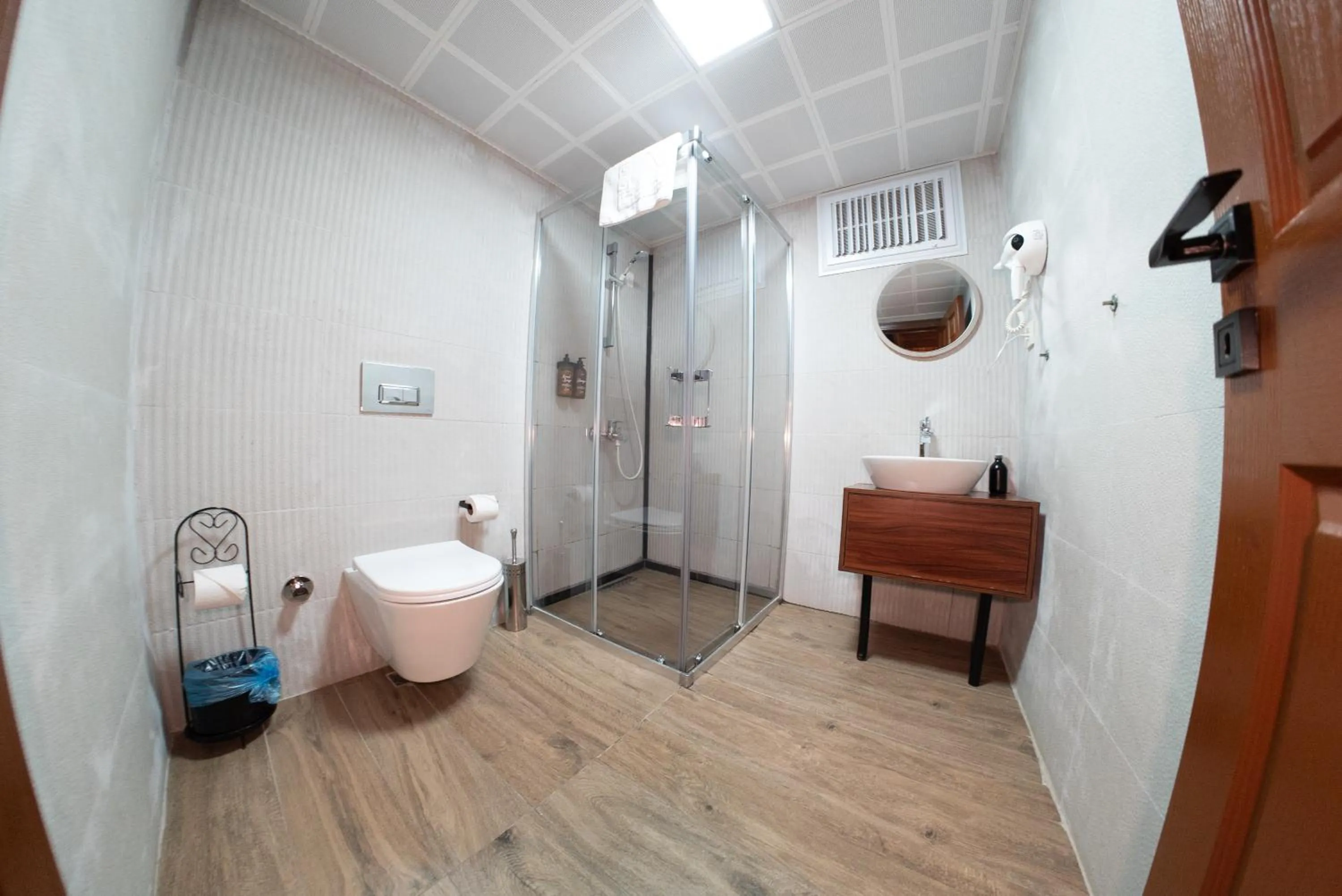 Shower in Casa Maria Hotel