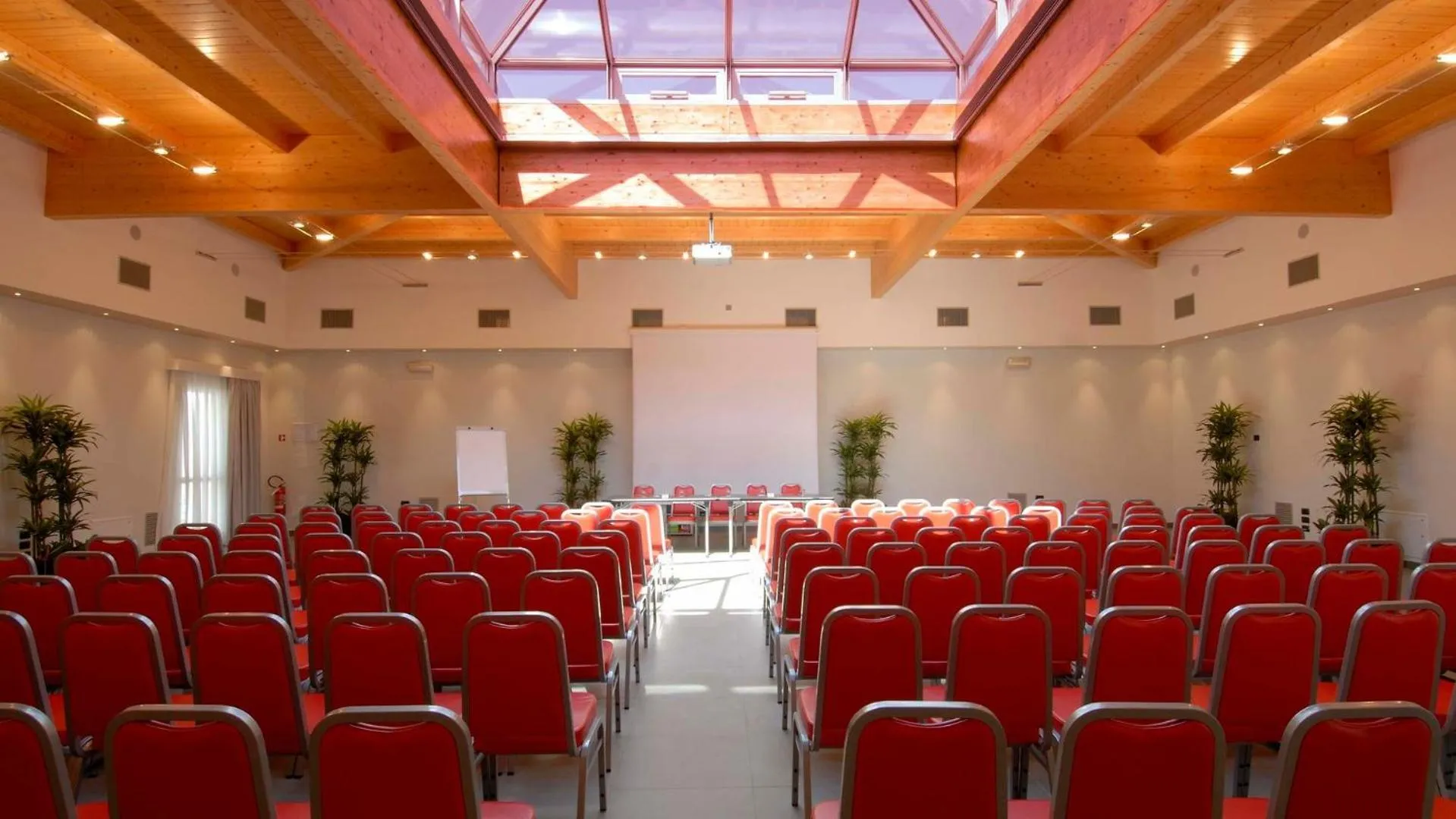Meeting/conference room in JOIVY Together Florence Urban Resort