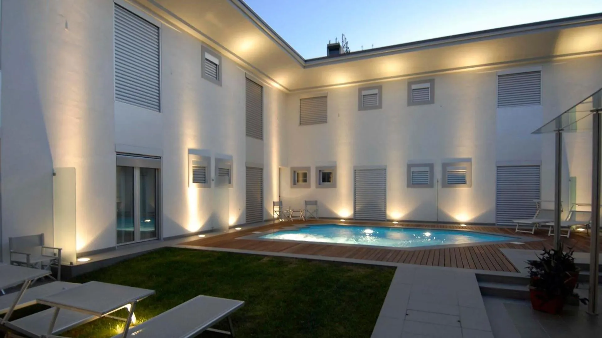 Swimming pool in JOIVY Together Florence Urban Resort