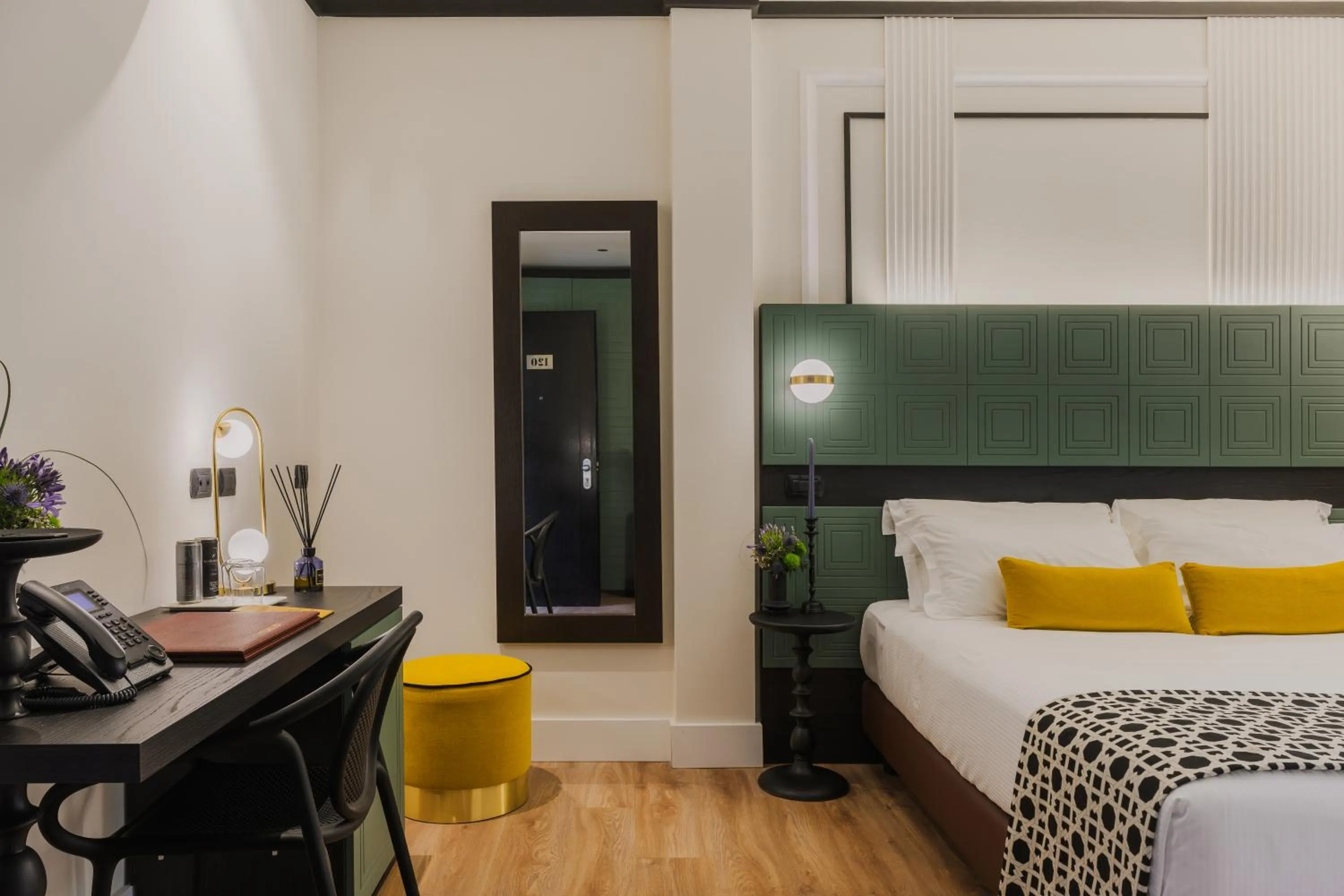 Photo of the whole room, Bed in JOIVY Together Florence Urban Resort