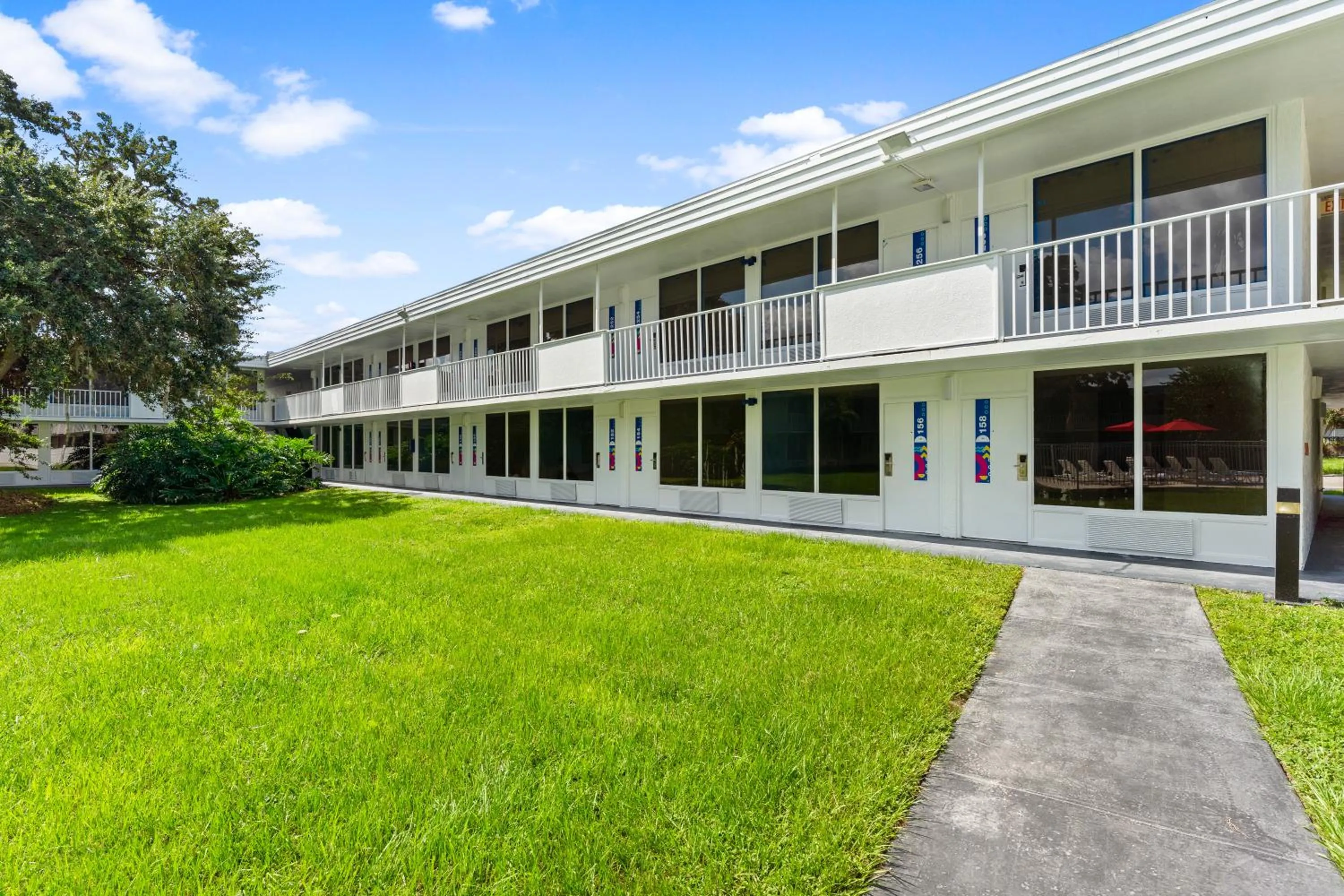 Property building in Baymont by Wyndham Orlando Lake Buena Vista South