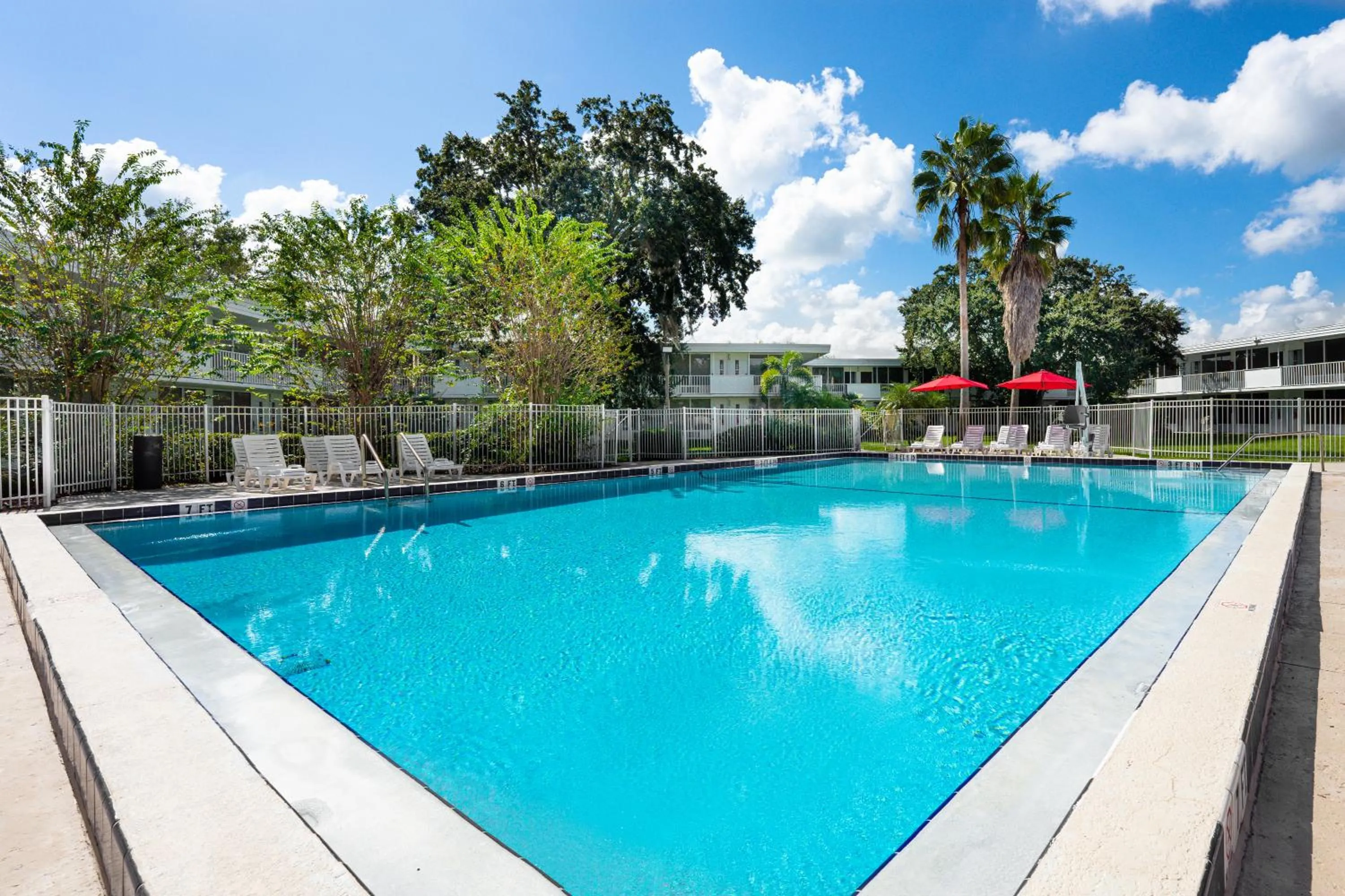 Swimming pool in Baymont by Wyndham Orlando Lake Buena Vista South