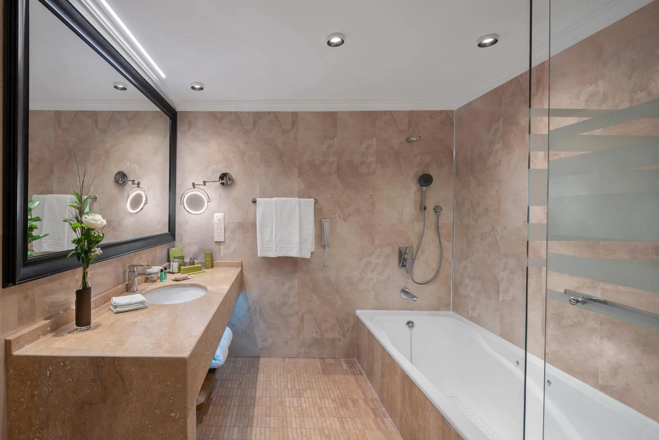 Bathroom in Hilton Istanbul Bosphorus