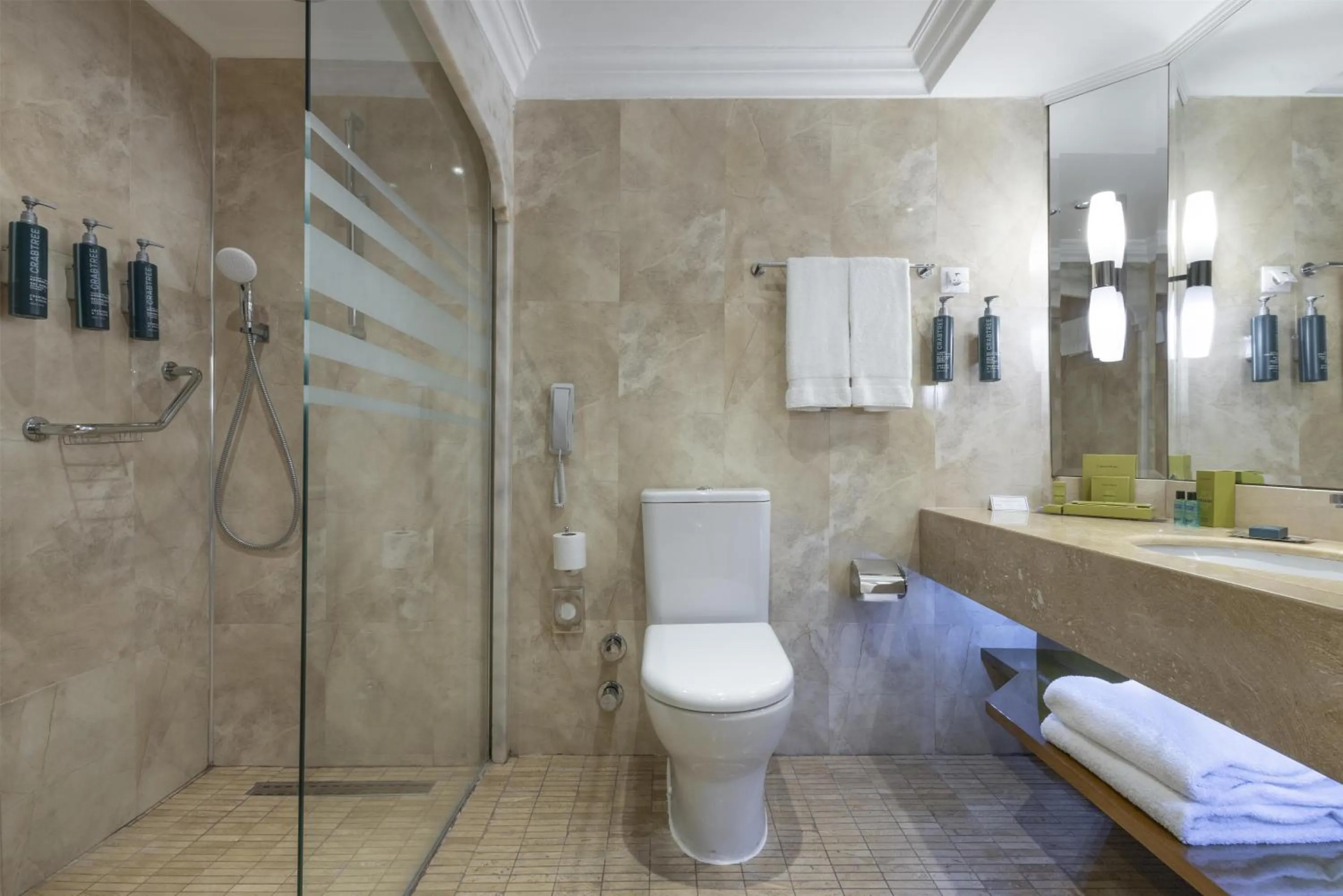 Bathroom in Hilton Istanbul Bosphorus