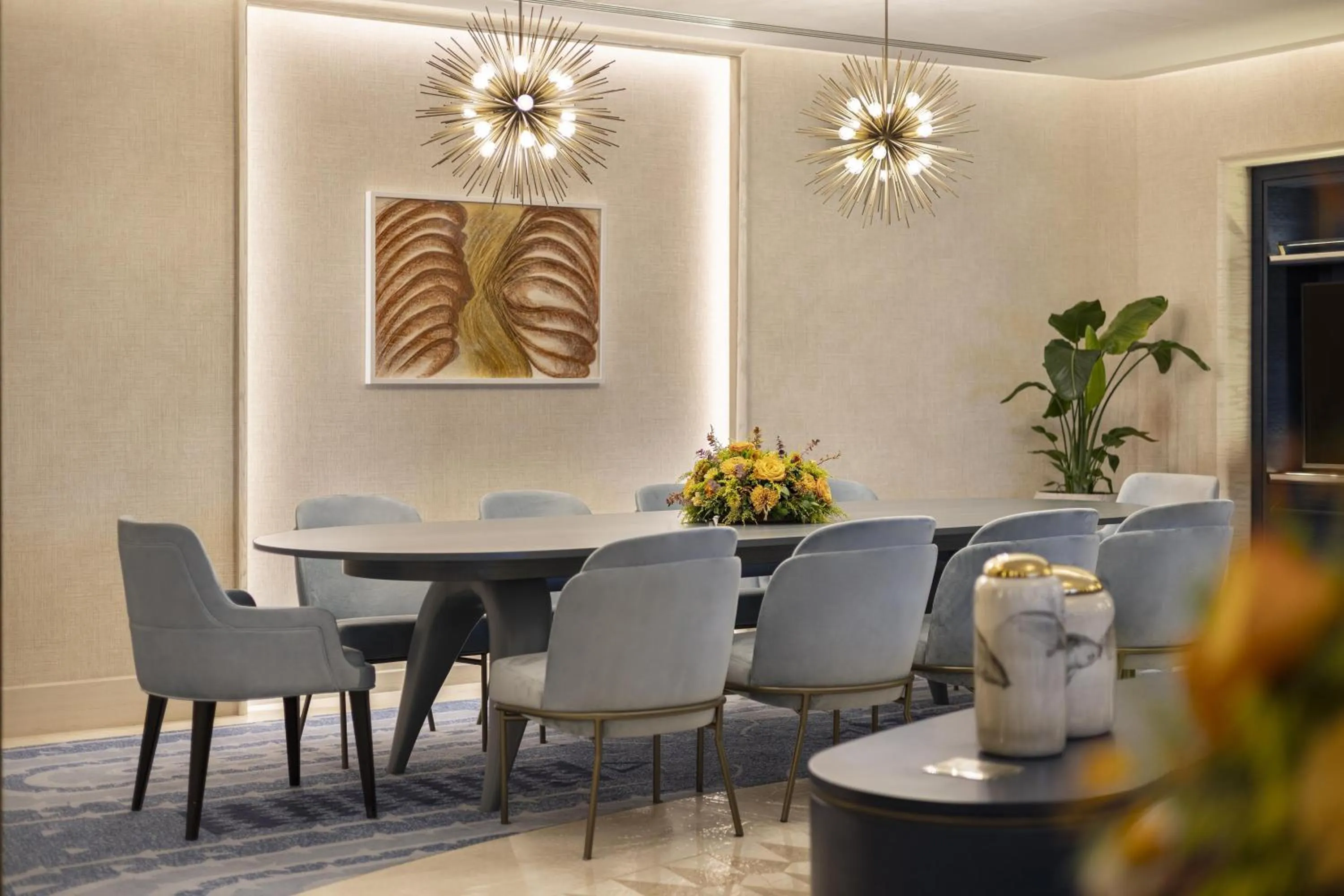 Photo of the whole room in Hilton Istanbul Bosphorus