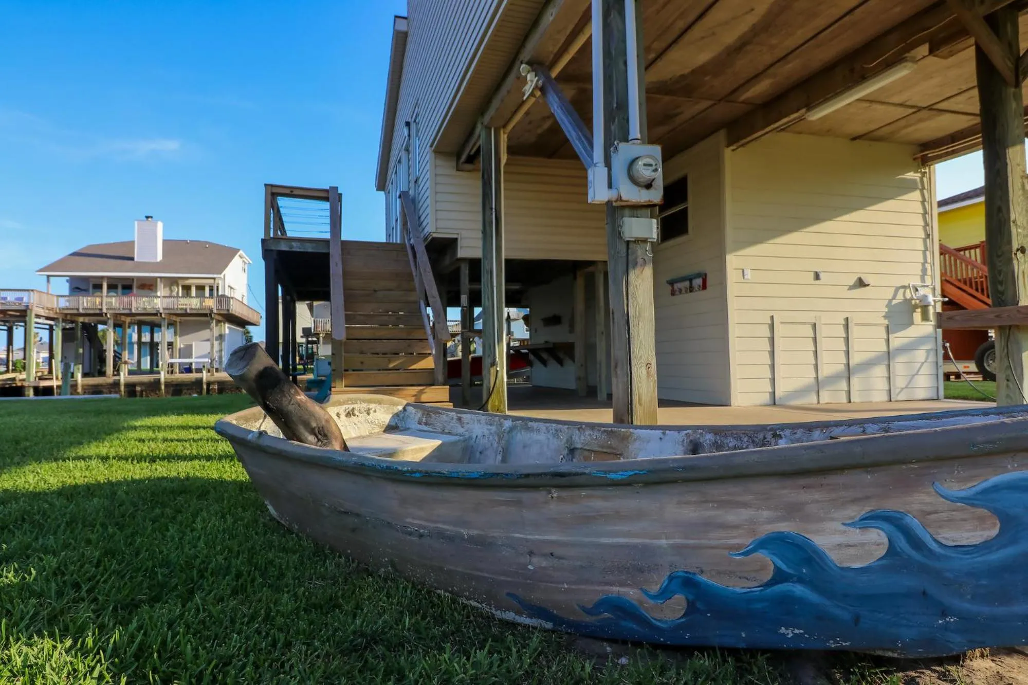 Come Stay - and Sail Away - at this Lovely Canal Home