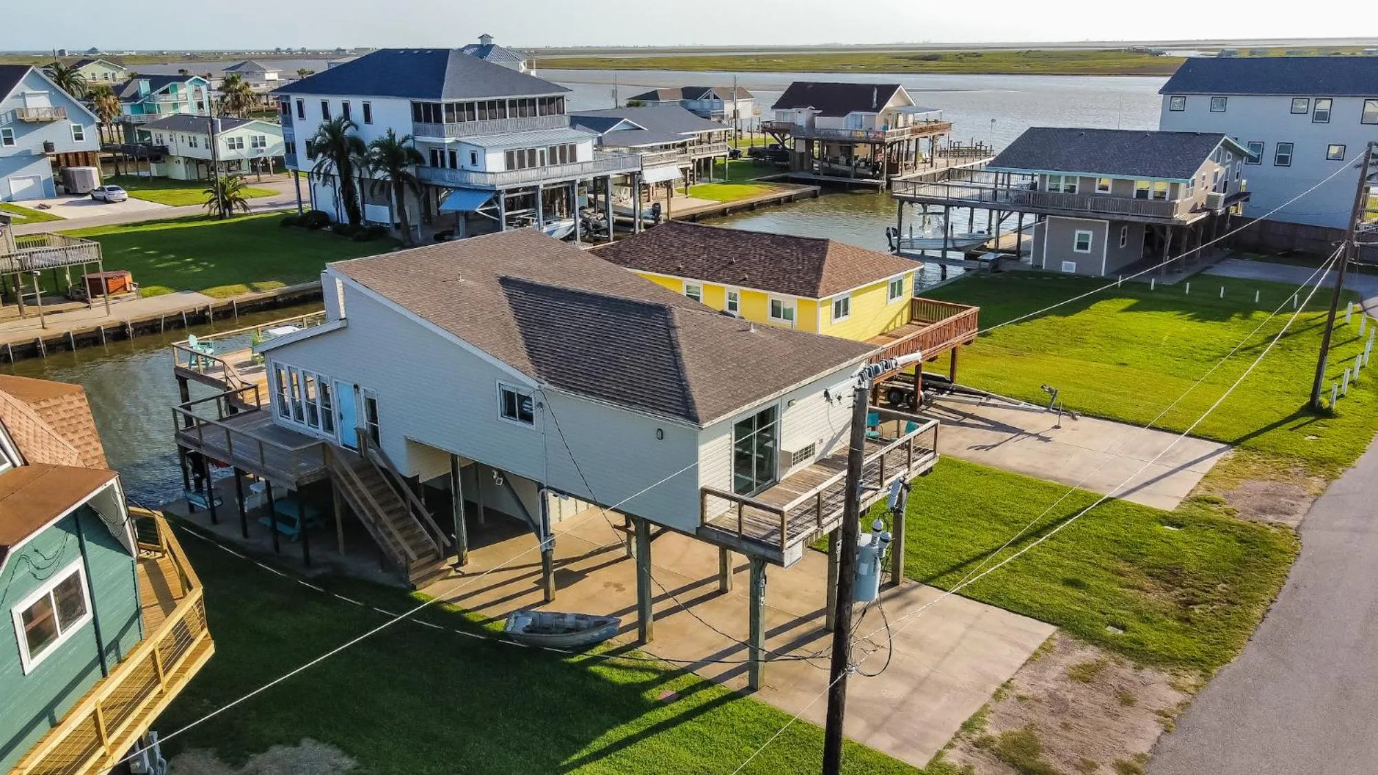 Come Stay - and Sail Away - at this Lovely Canal Home