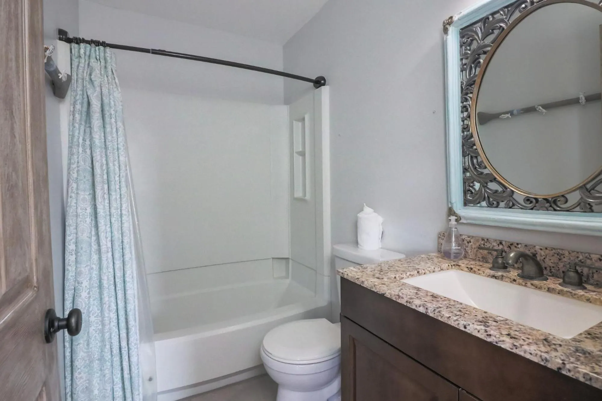 Come Stay - and Sail Away - at this Lovely Canal Home