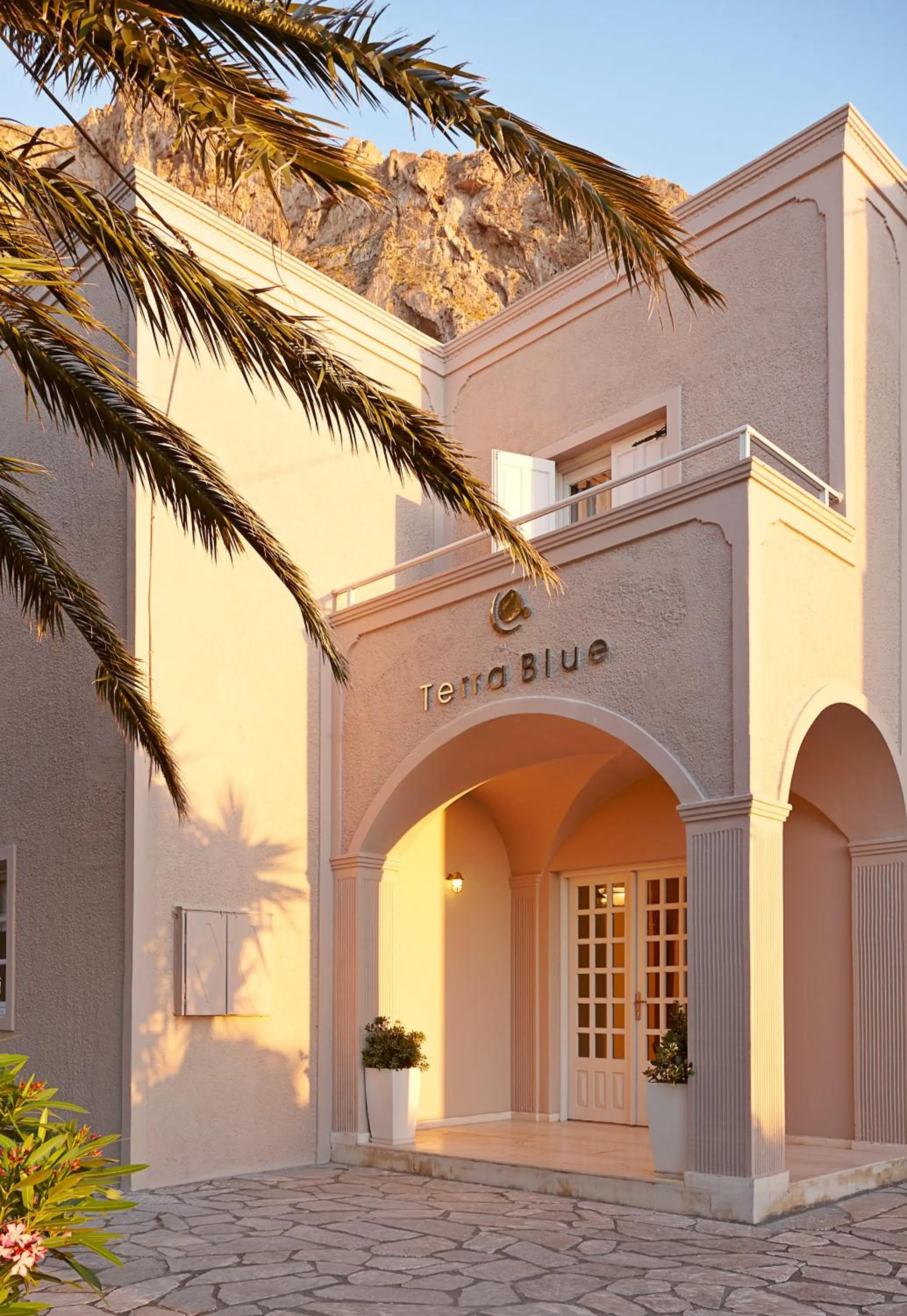 Facade/entrance in Terra Blue Santorini