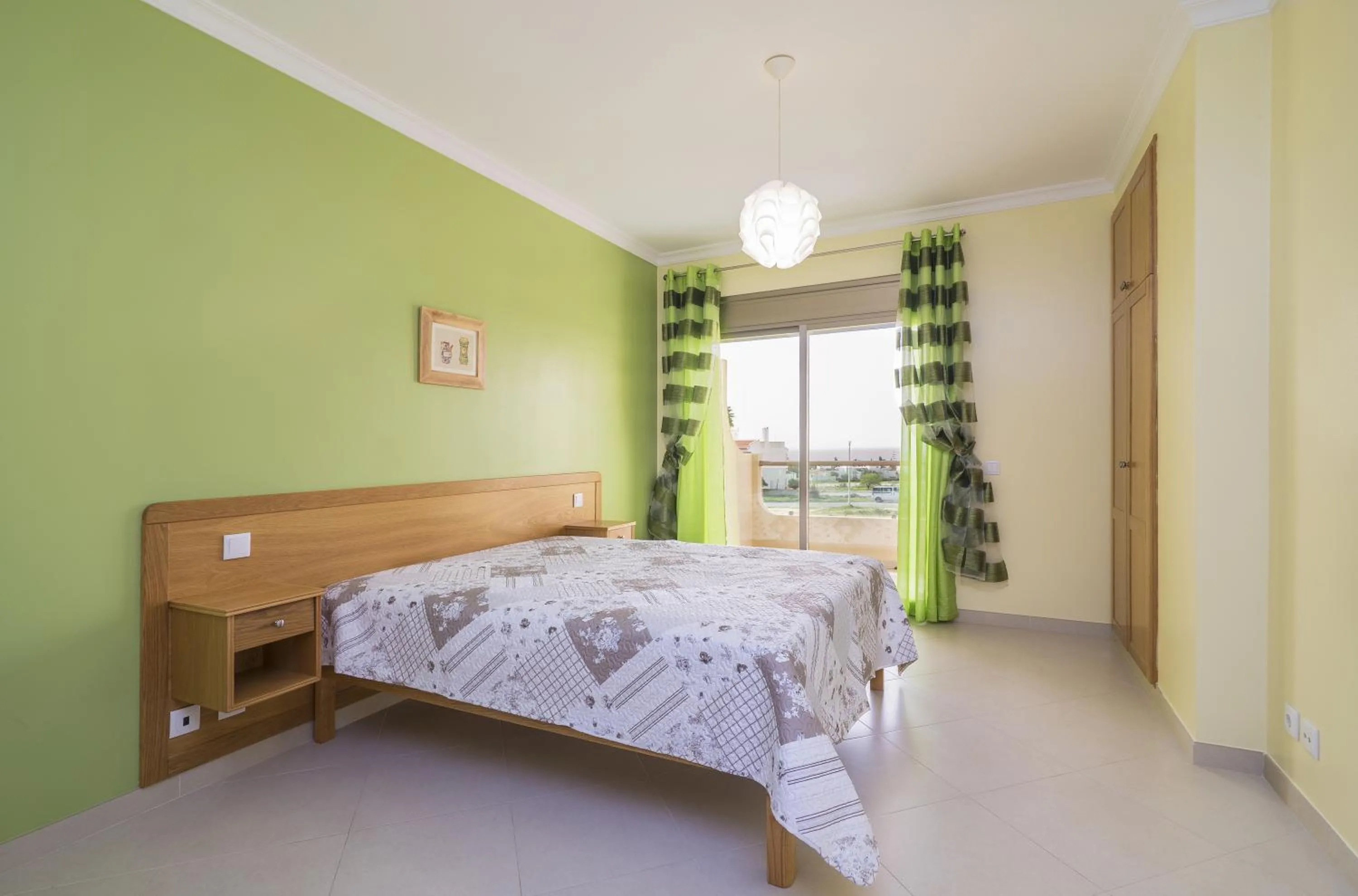 View (from property/room), Bed in Apartamentos Vista Mar