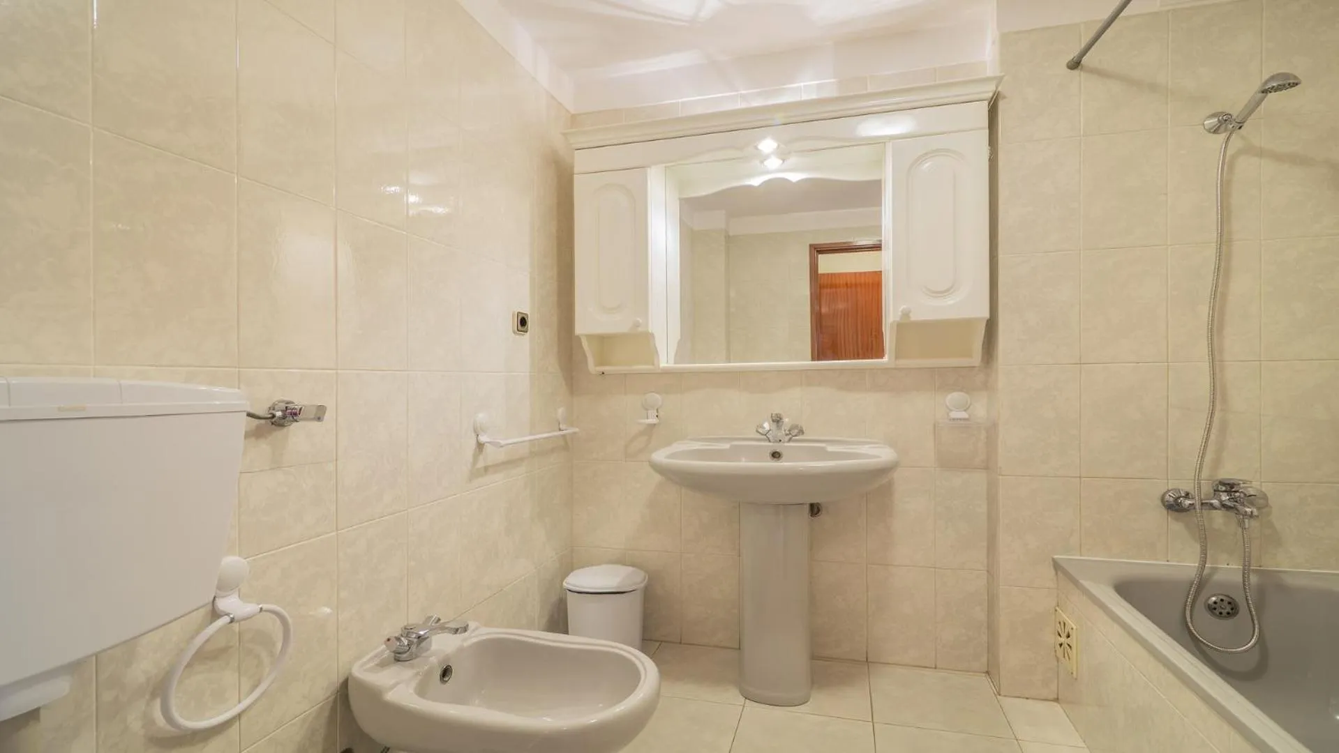 Bathroom in Apartamentos Vista Mar