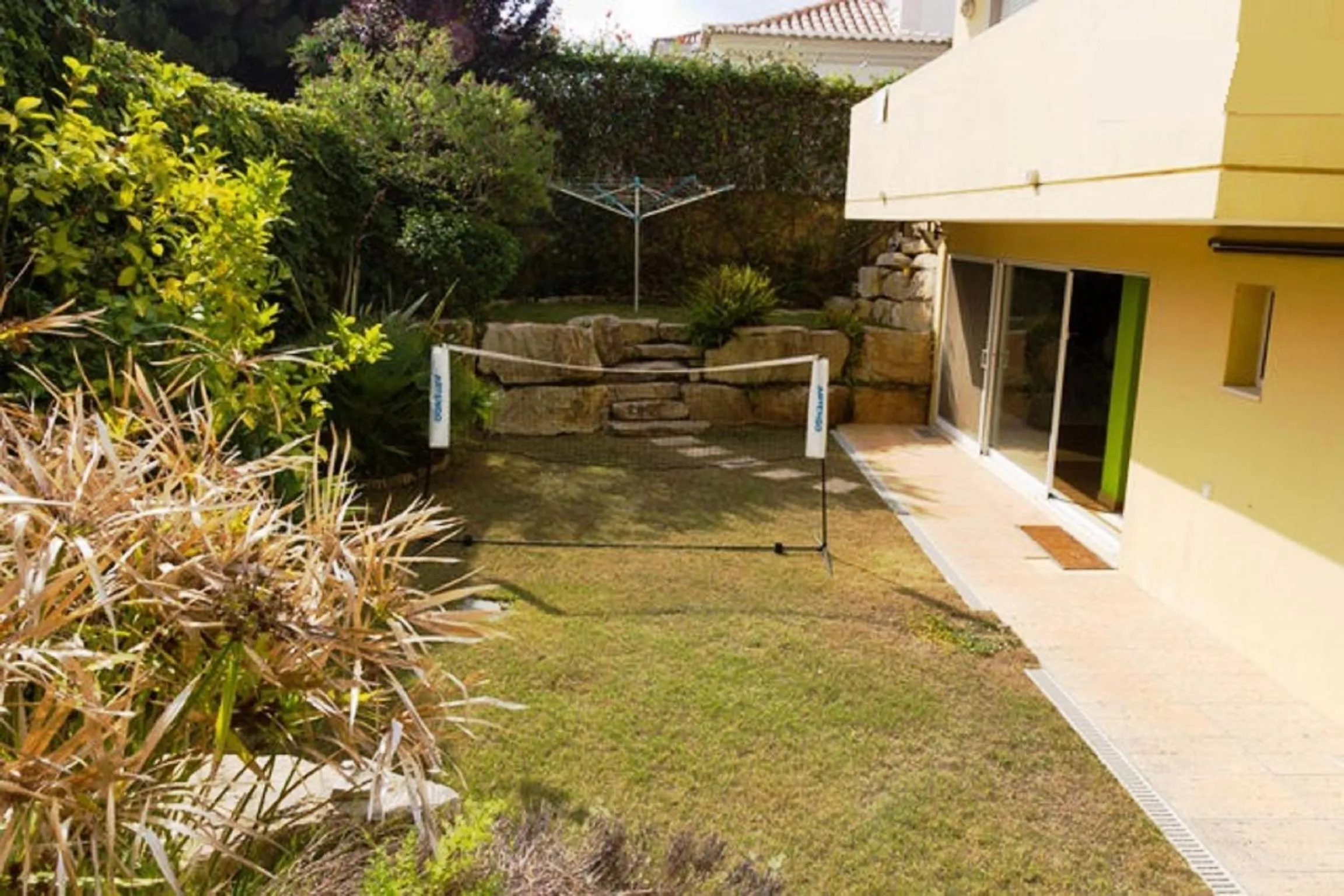 Garden view in Coloured Studio