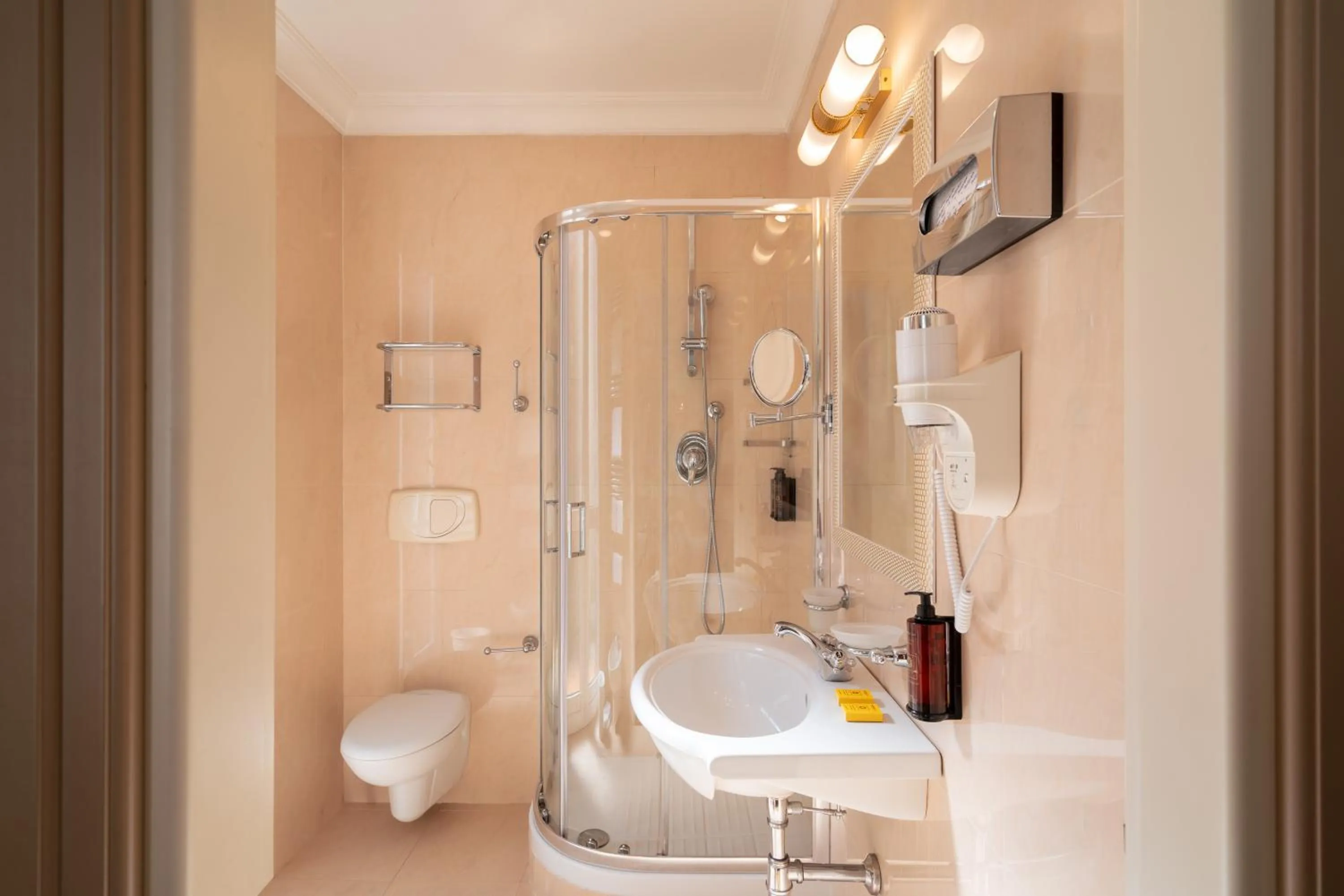 Bathroom in Hotel Villa Glori