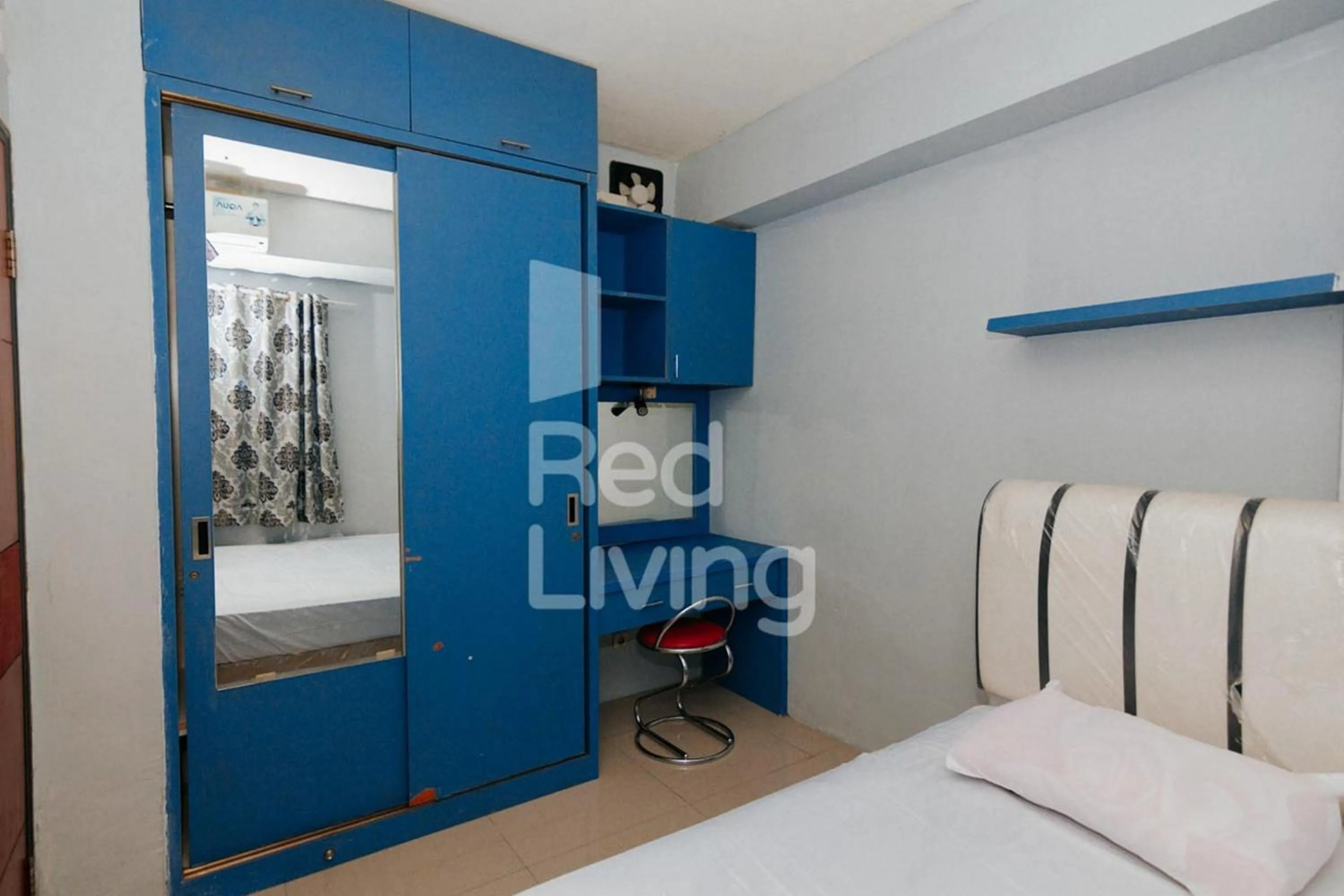 Bedroom, Bed in RedLiving Apartemen Casablanca East Residence - Kayla Property Tower B