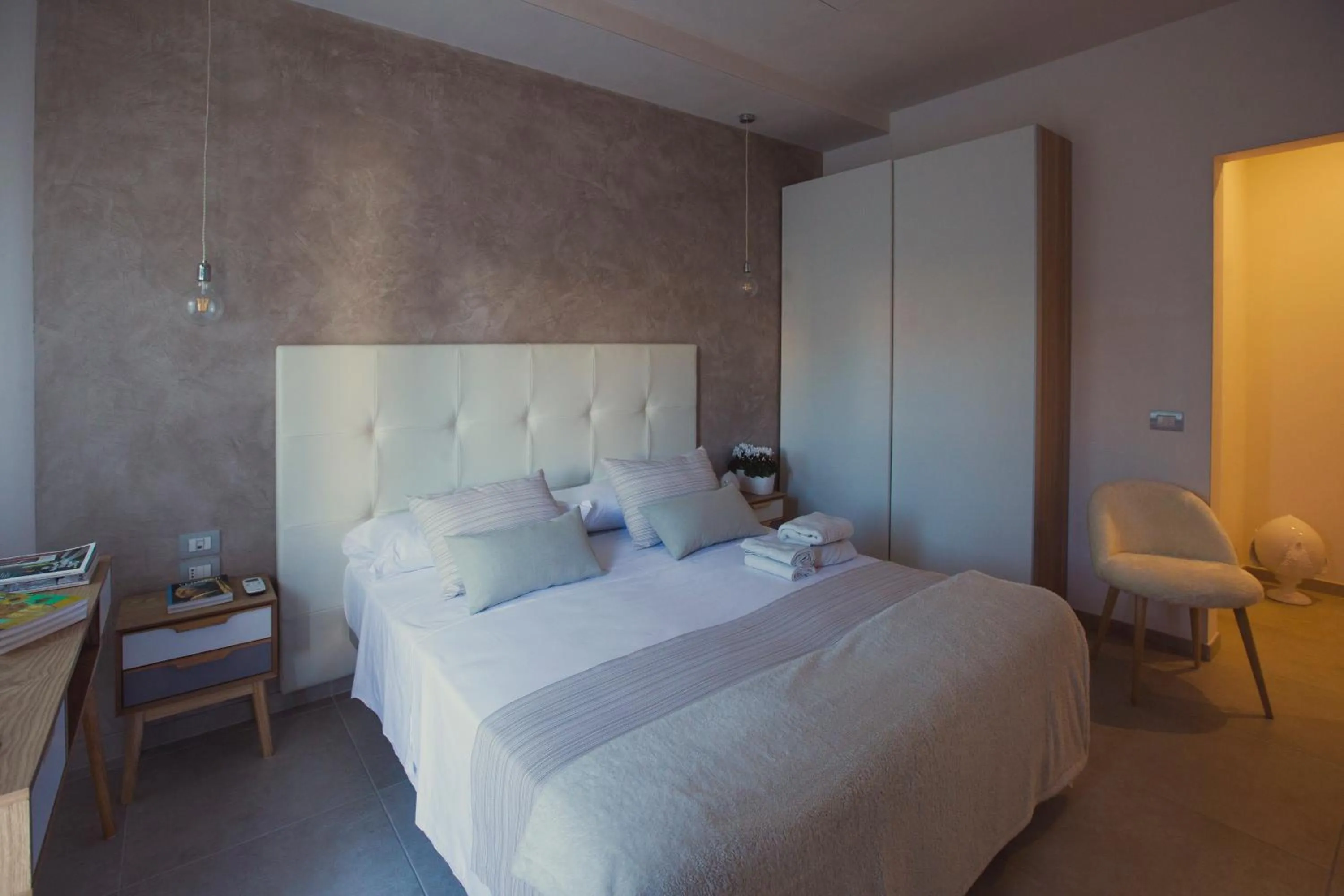 Bed in Avantgarde Hotel