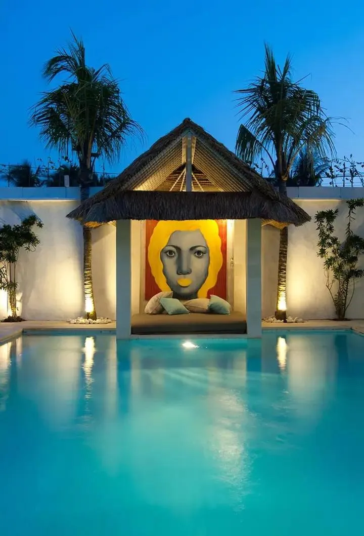 Swimming pool in Villa Seminyak 6 Bedrooms