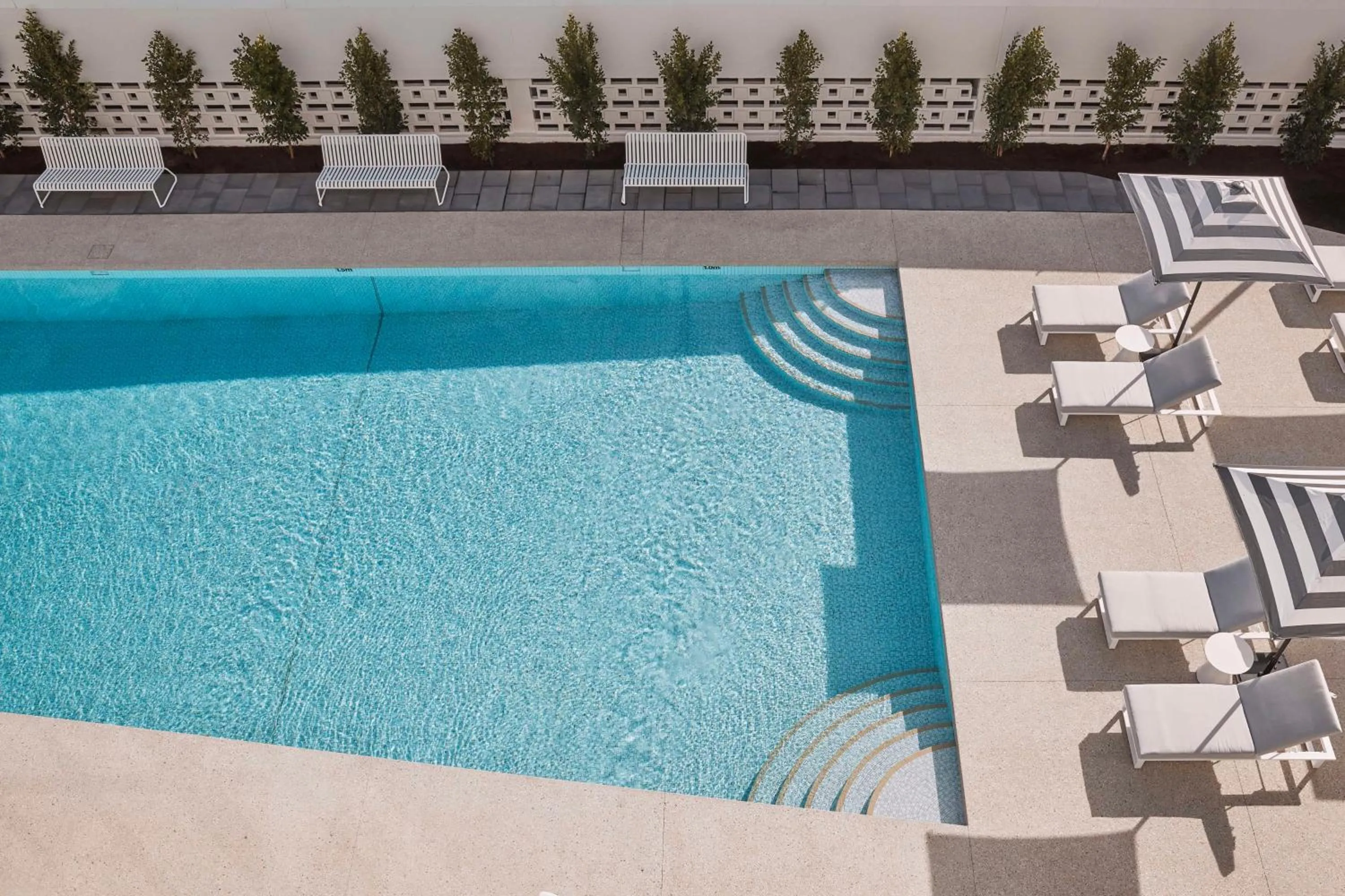 Pool view in Hotel Alba Adelaide