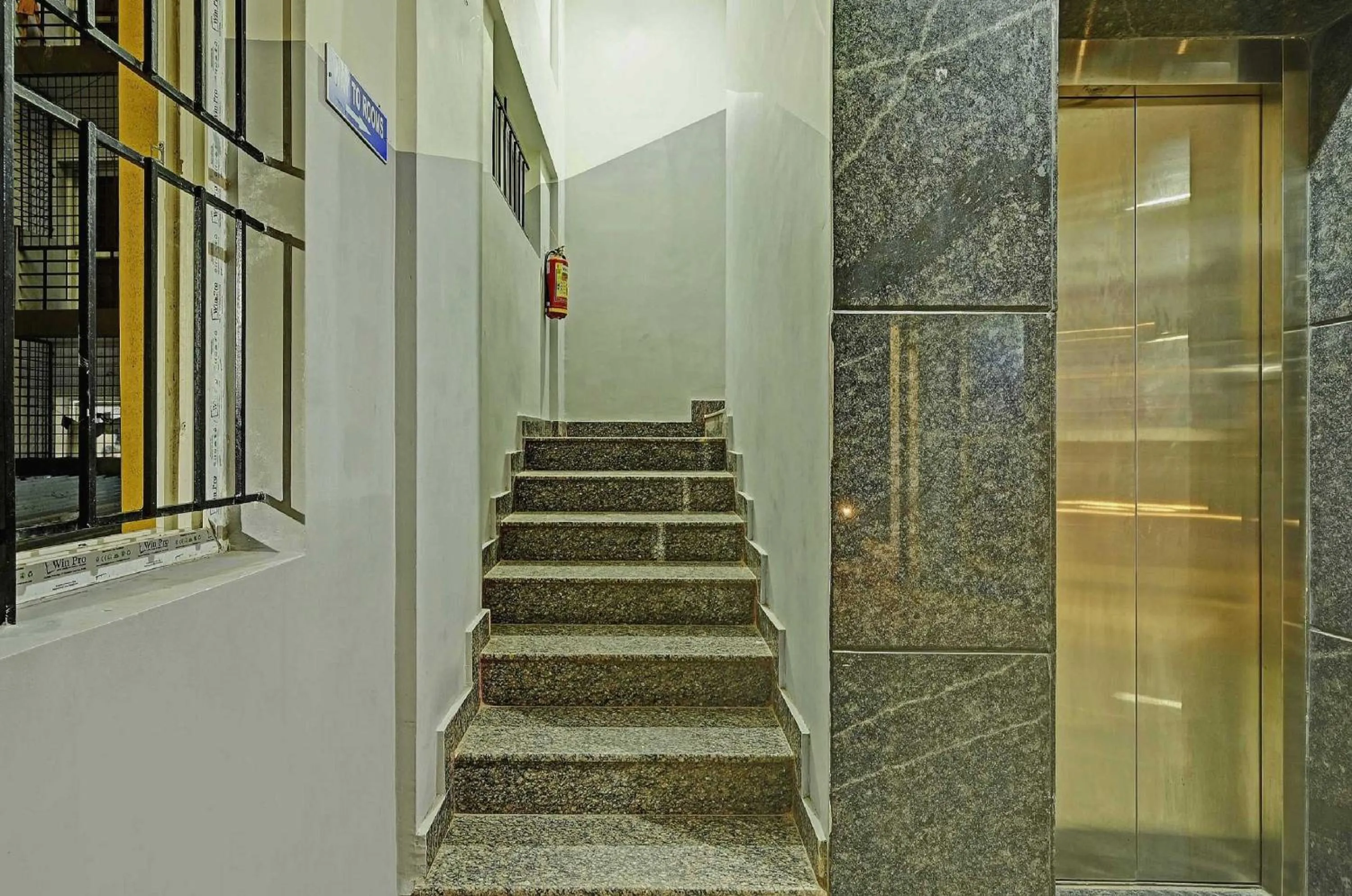 Facade/entrance in Super Hotel O Sri Sapthagiri Comforts