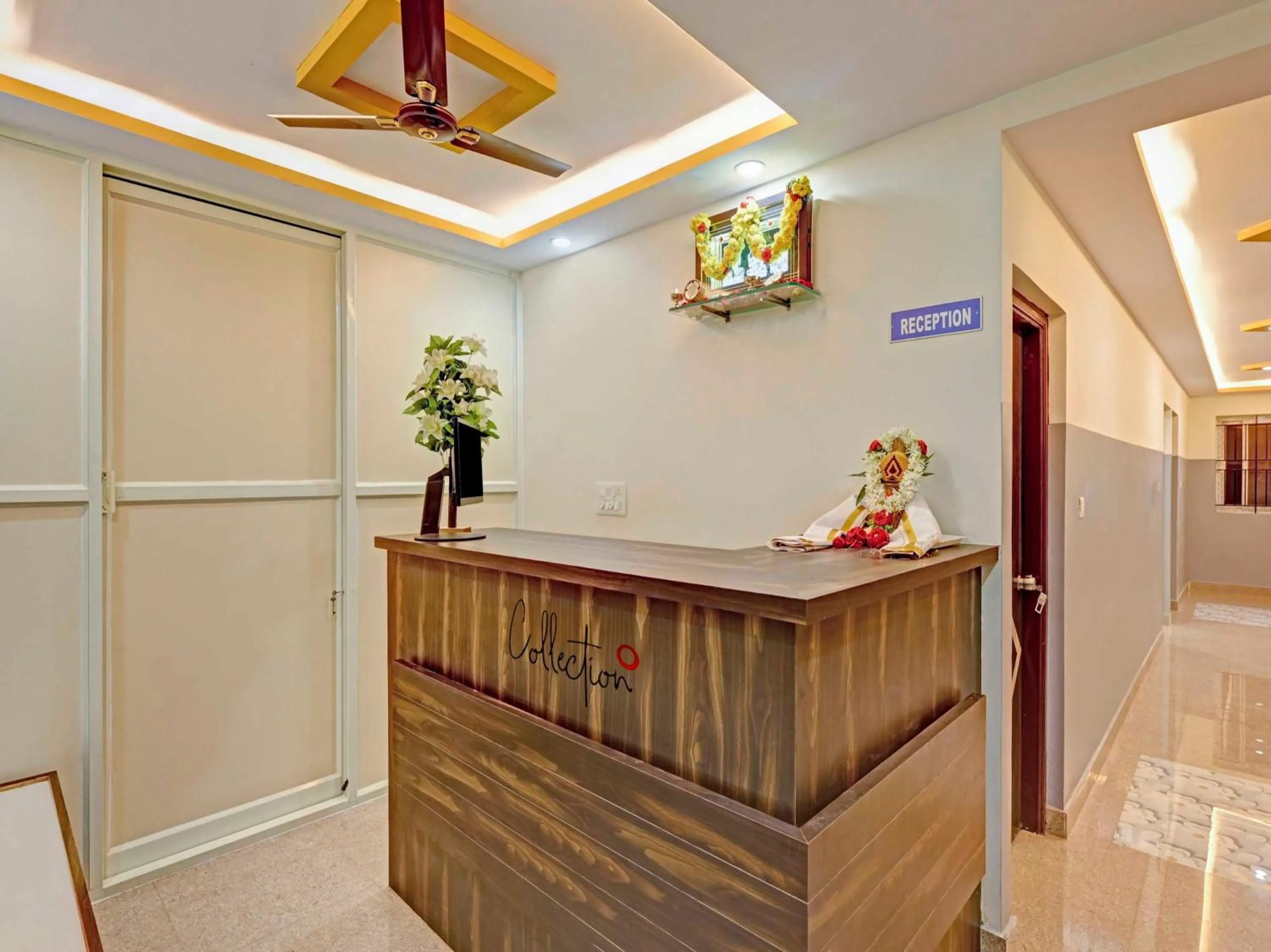 Lobby or reception in Super Hotel O Sri Sapthagiri Comforts