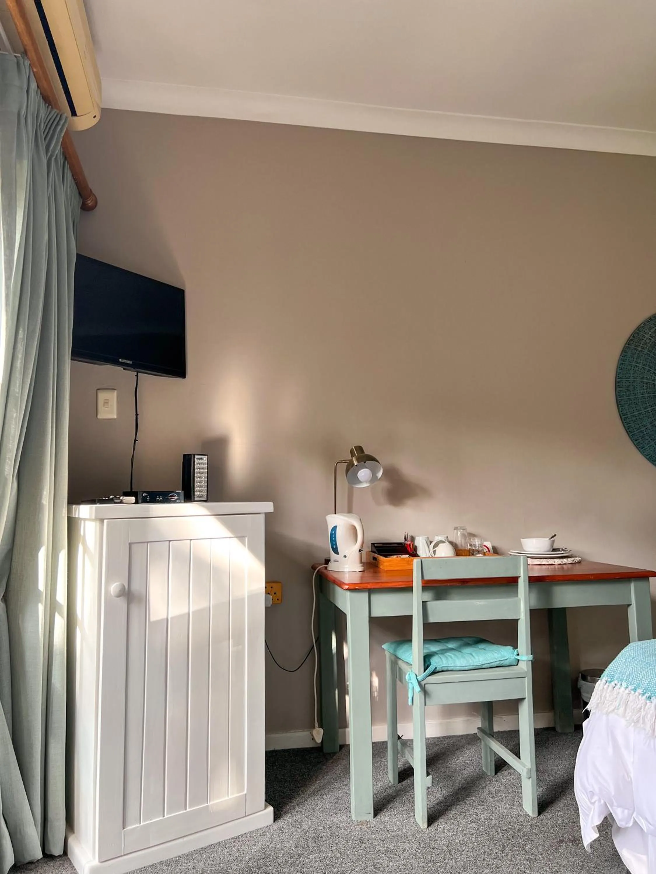 TV and multimedia, Bed in Bunkers Inn Guesthouse