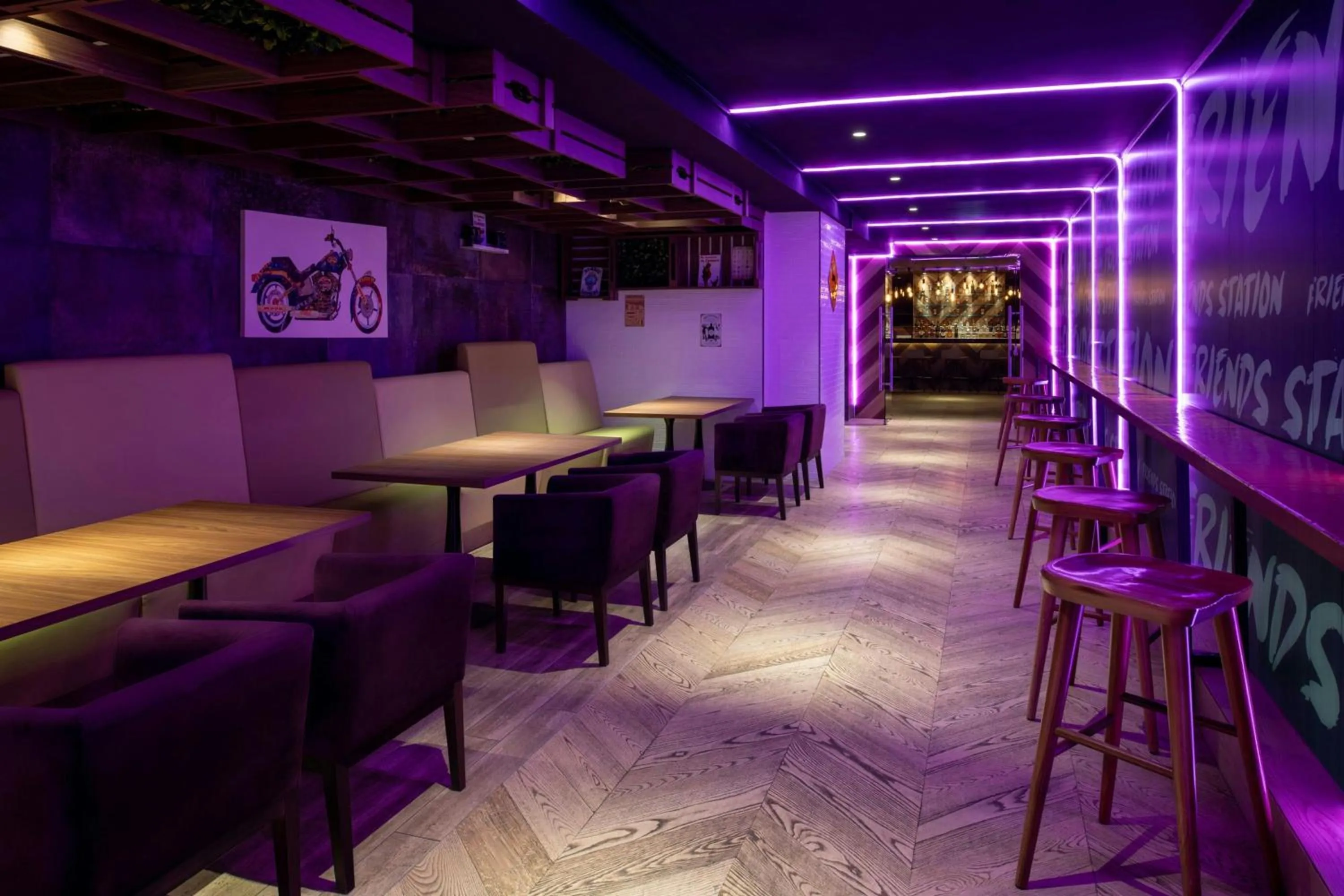 Lounge or bar in Element by Westin City Center Doha