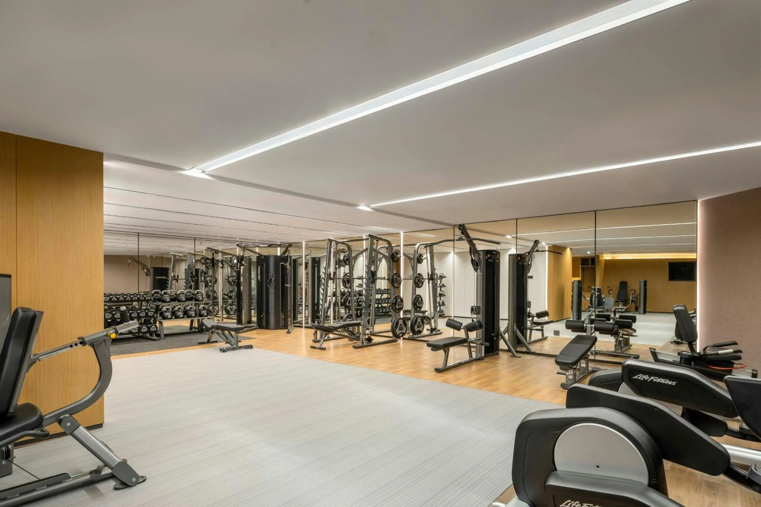Fitness centre/facilities in Courtyard by Marriott Foshan Gaoming