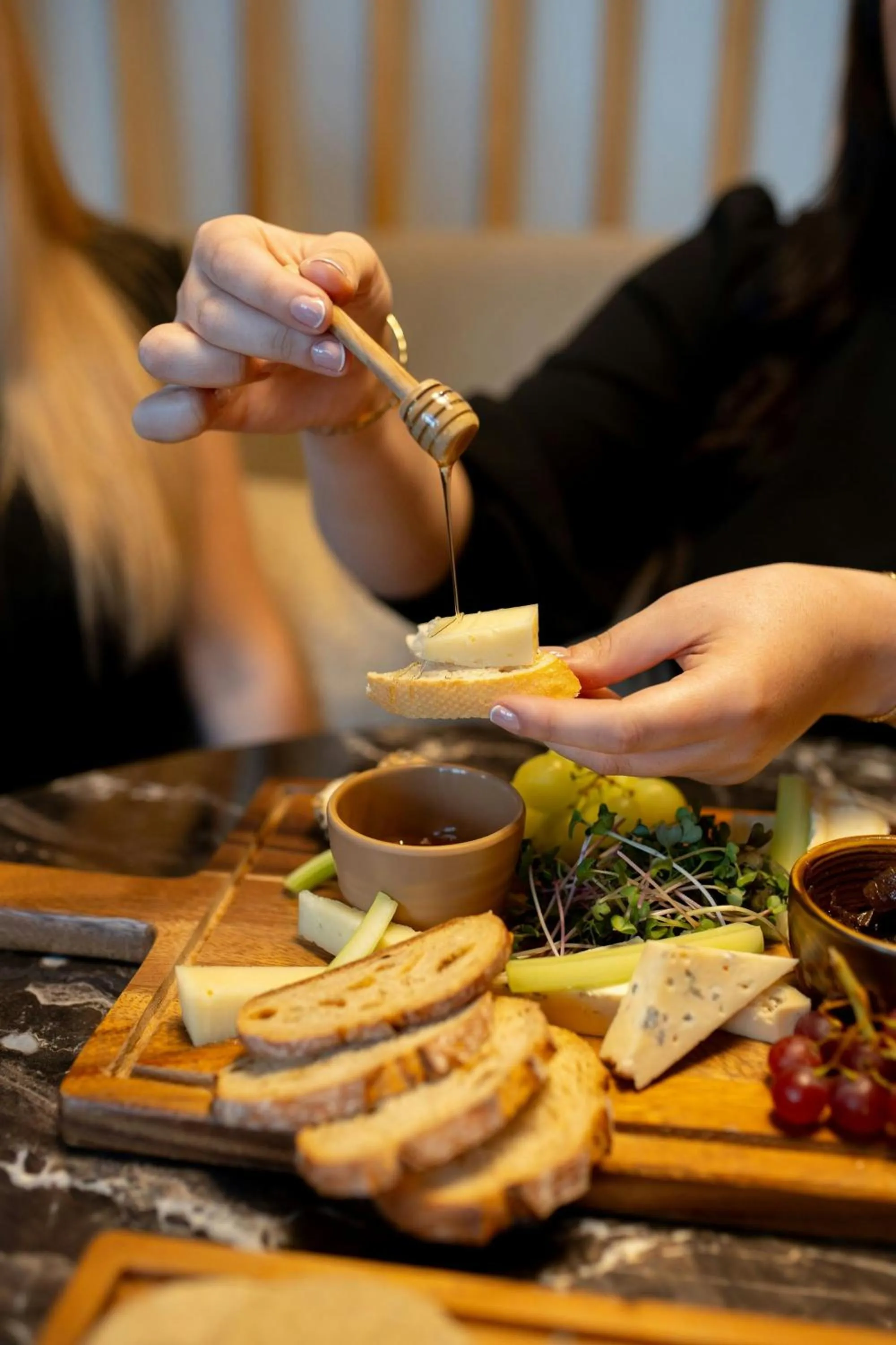 Restaurant/places to eat in AC Hotel by Marriott Inverness