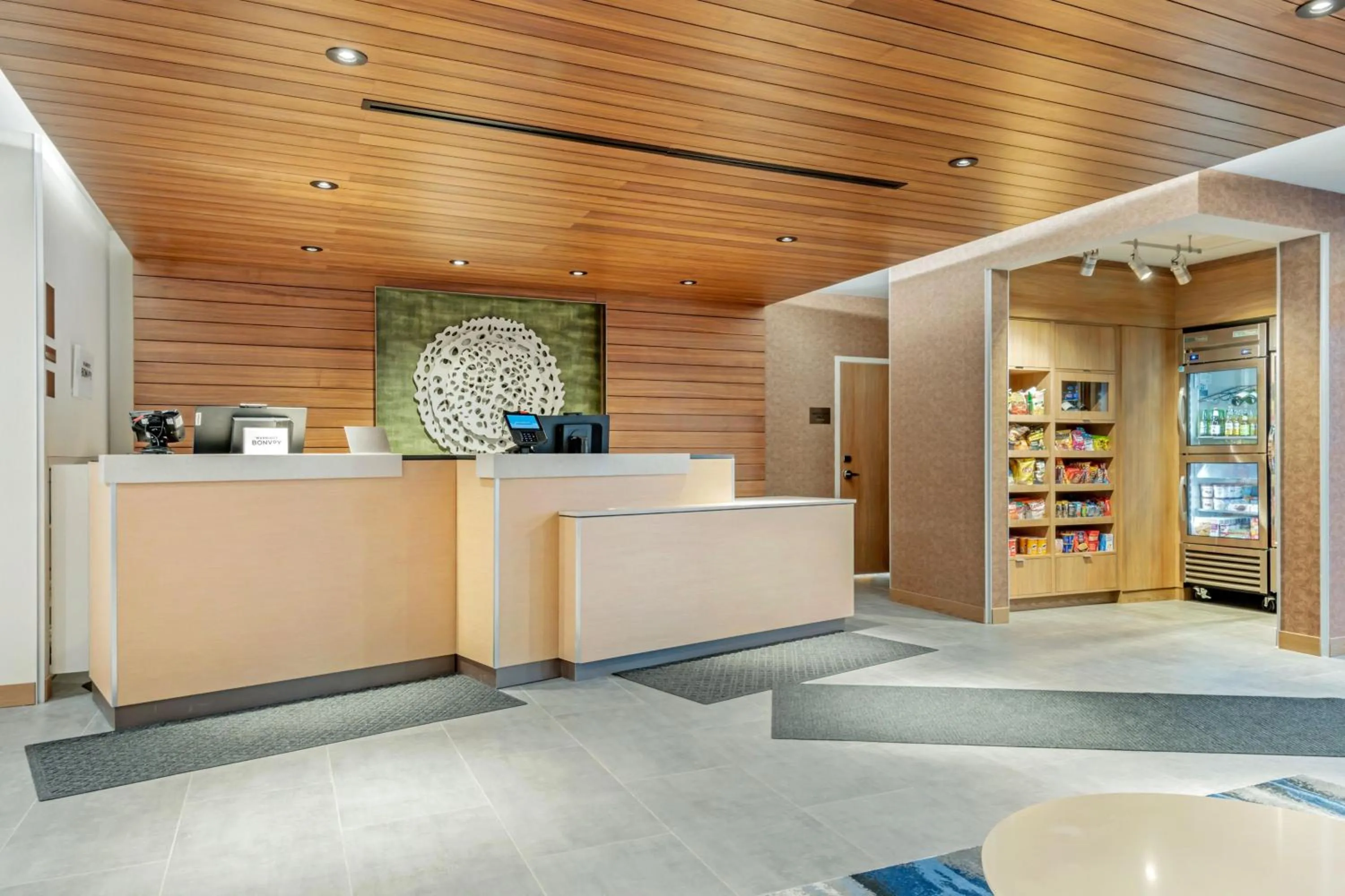 Lobby or reception in Fairfield by Marriott Inn & Suites North Conway