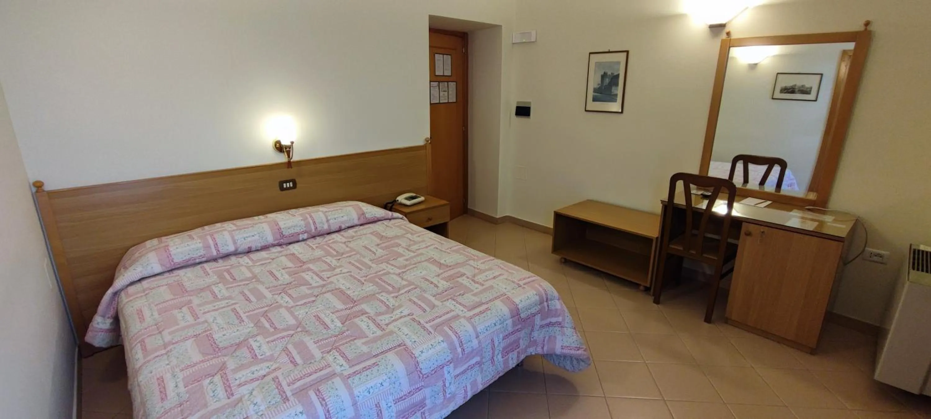 Bed in Hotel Castello