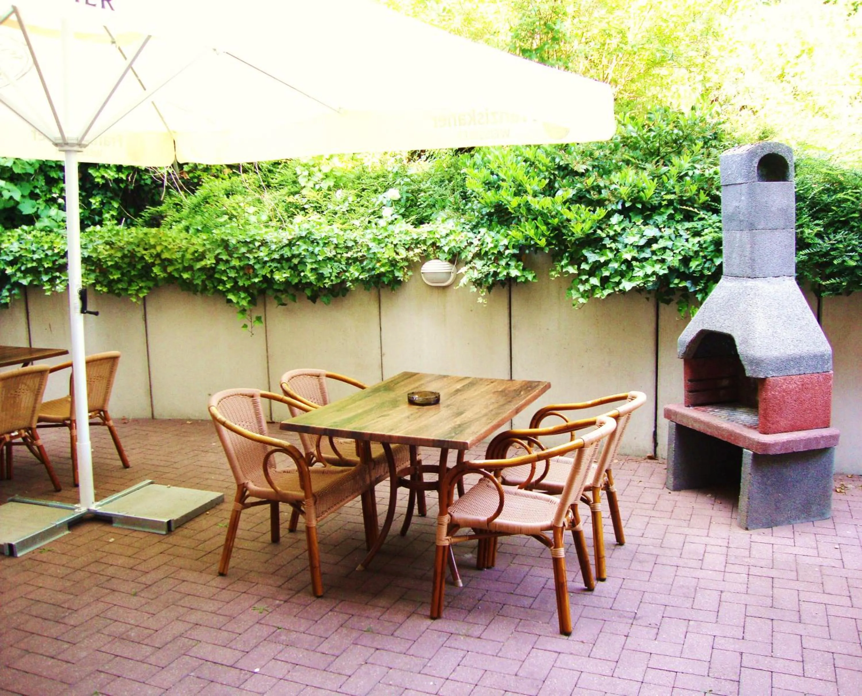 Garden in Apart Hotel Sarstedter Hof