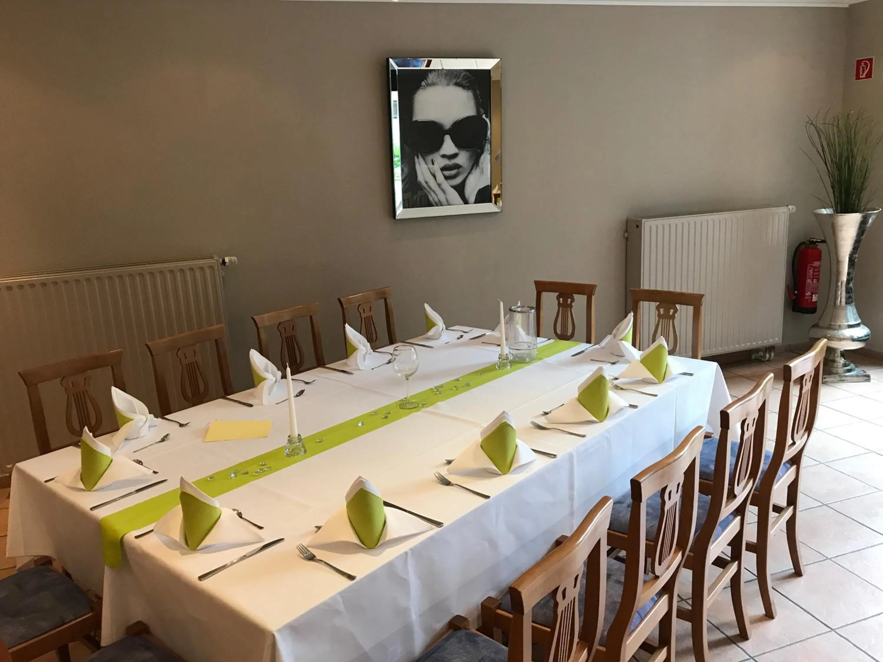 Meeting/conference room in Apart Hotel Sarstedter Hof