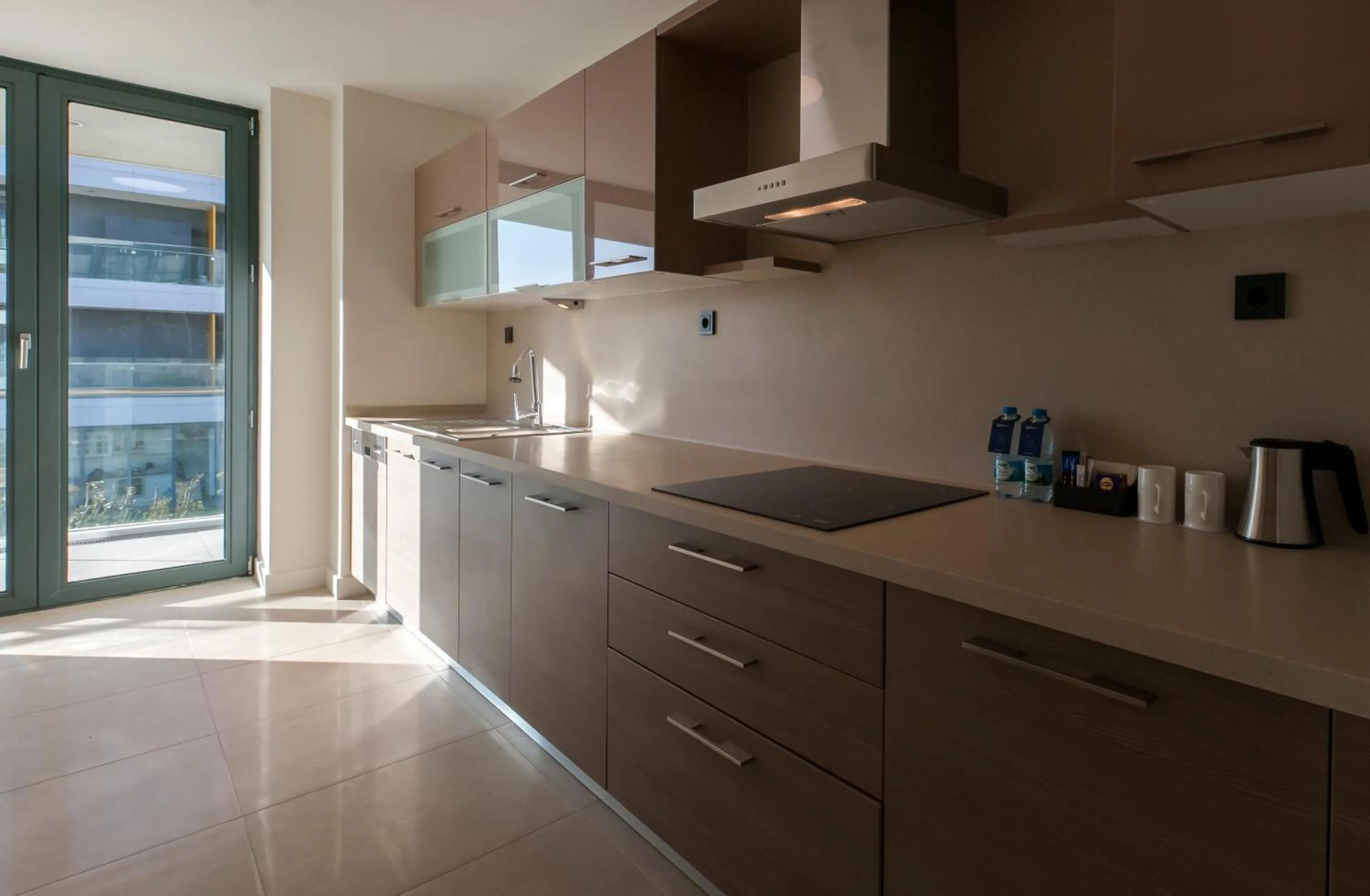 The Superior Living Batışehir