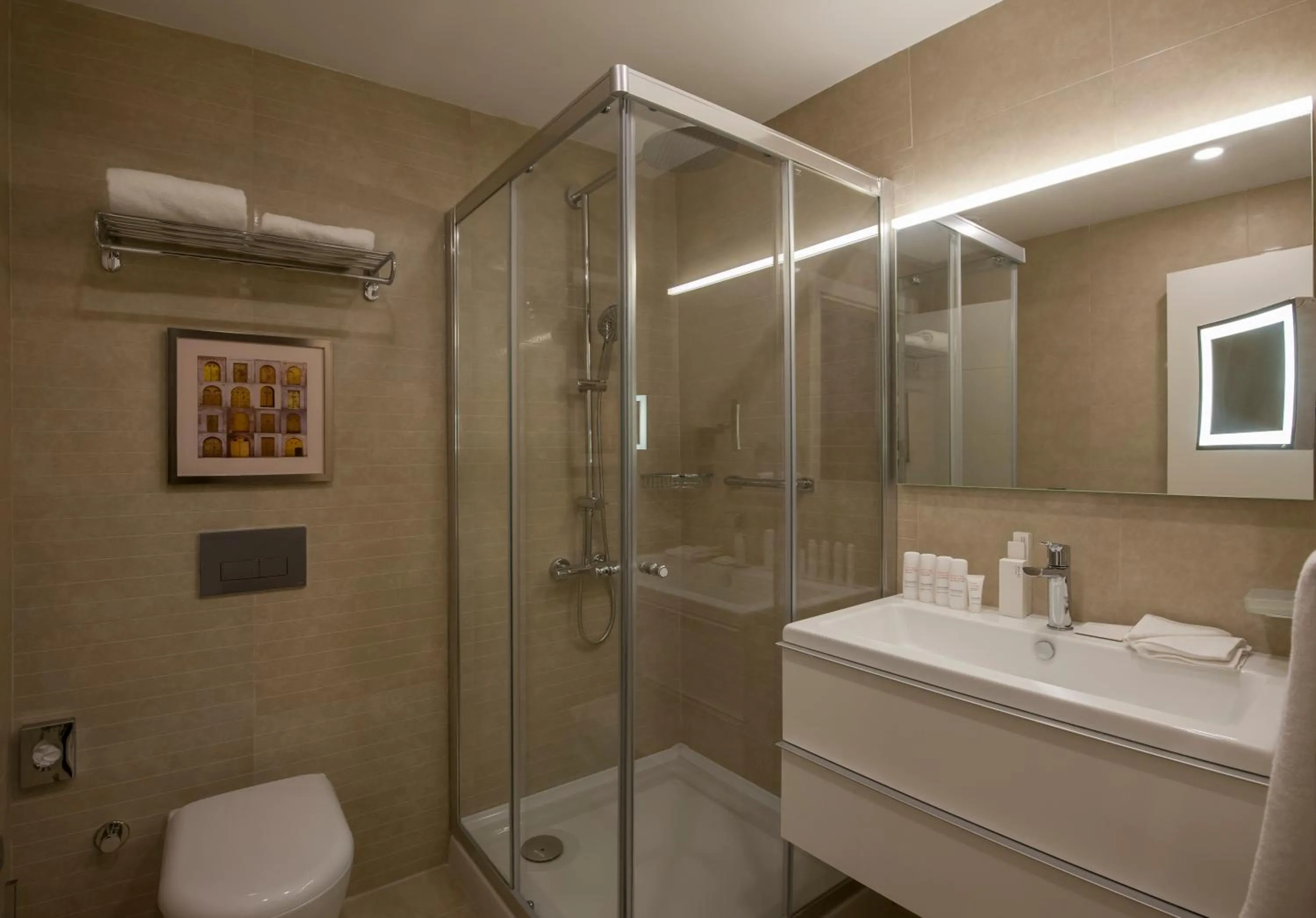 The Superior Living Batışehir