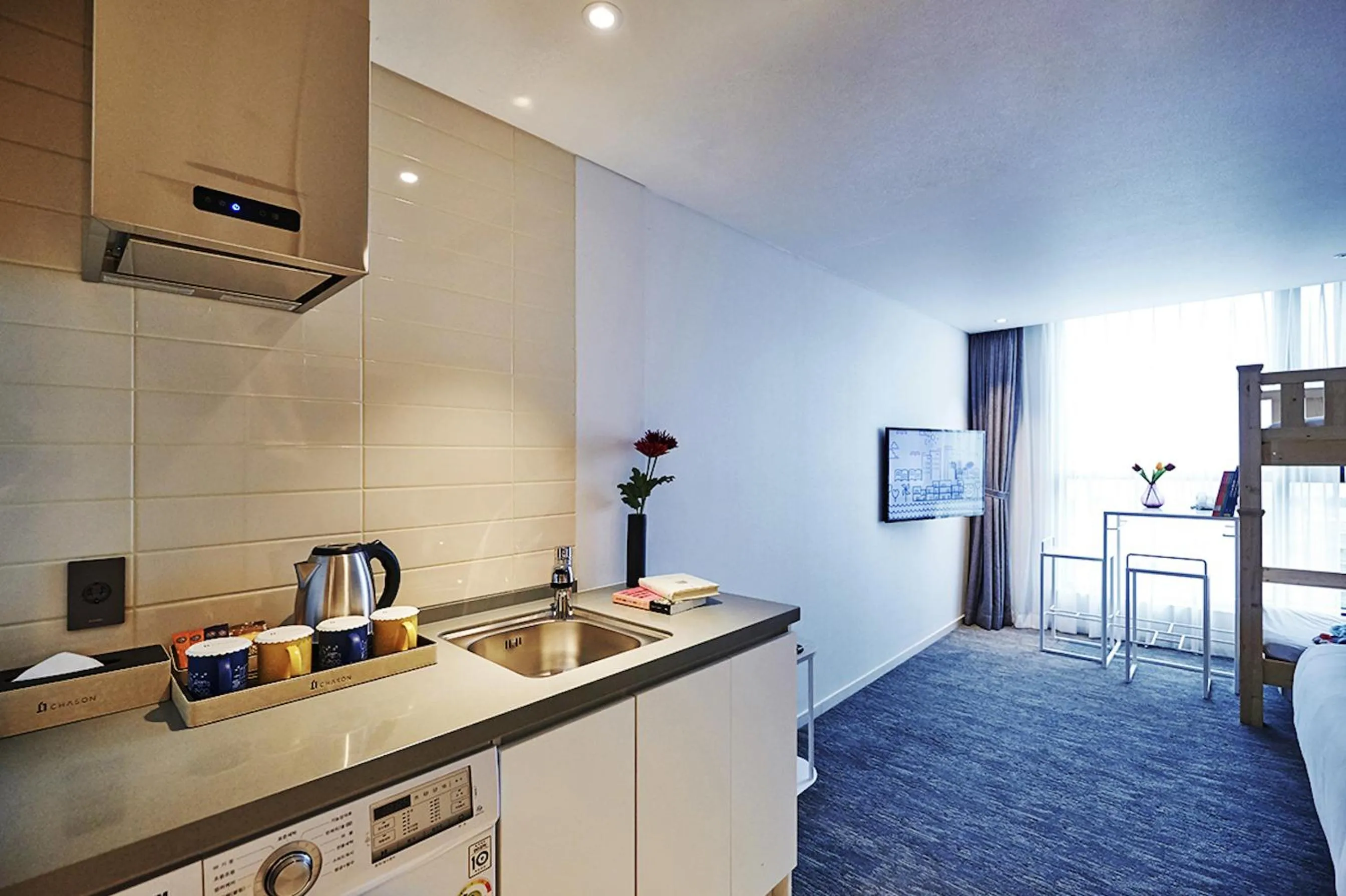 Dining area in Jeju Pureun Hotel