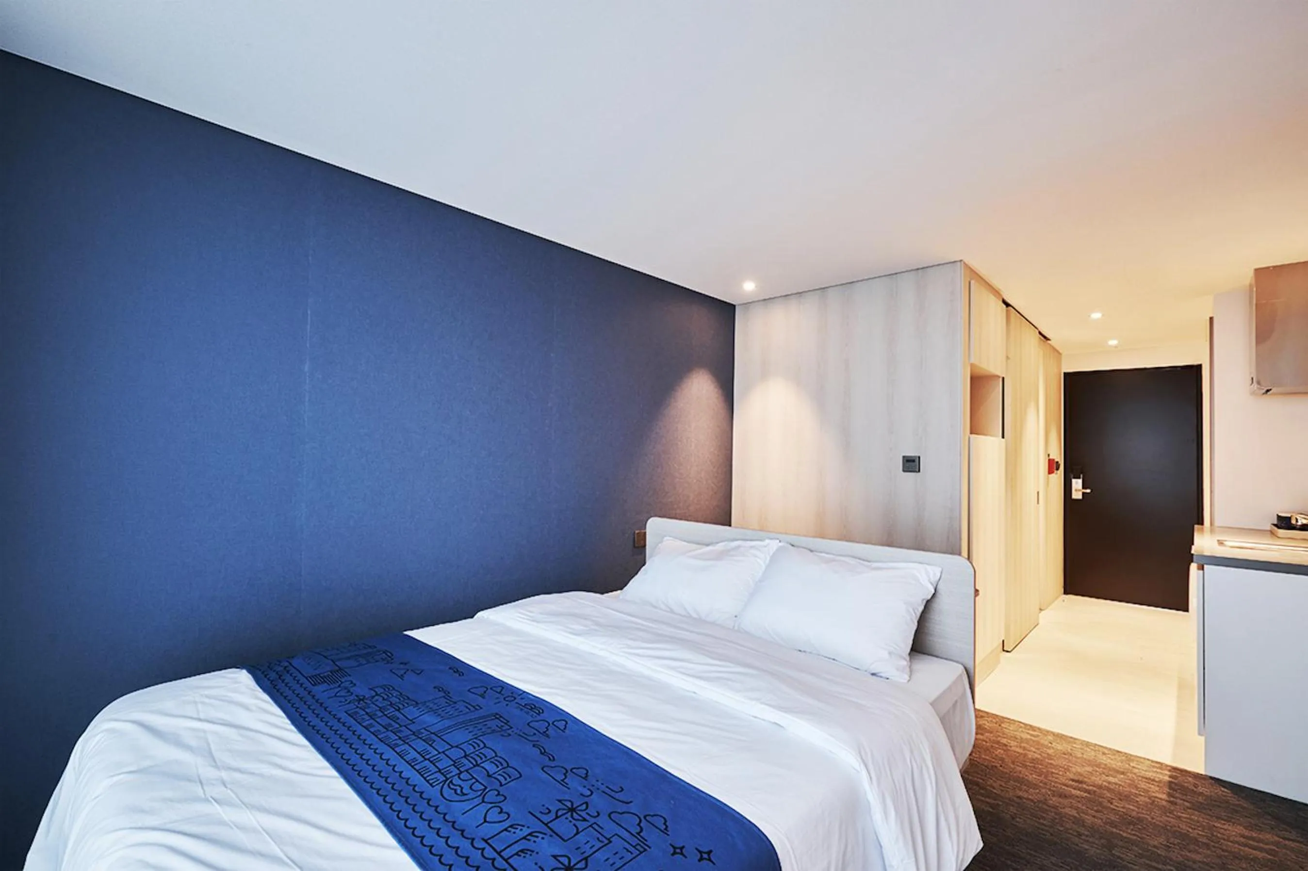 Bed in Jeju Pureun Hotel