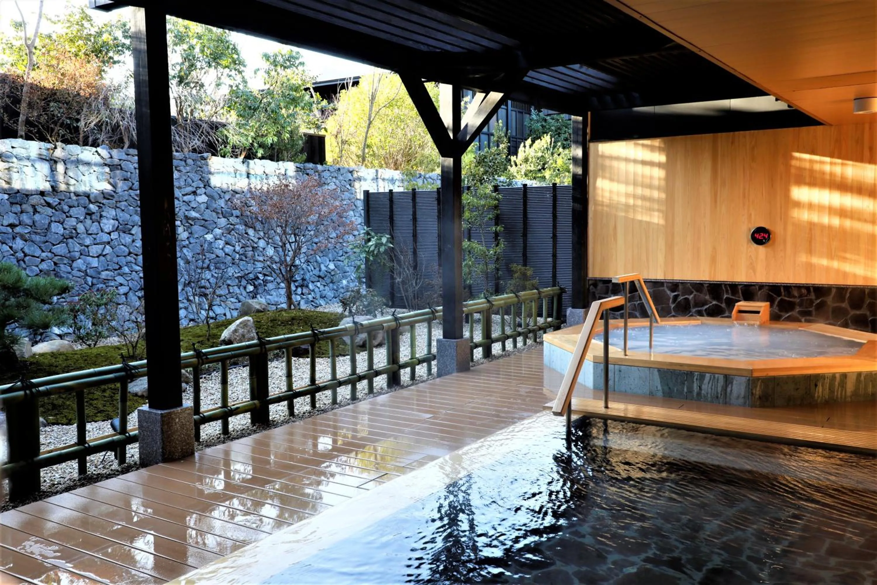Hot Spring Bath in Hotel Morinokaze Hakone Sengokuhara
