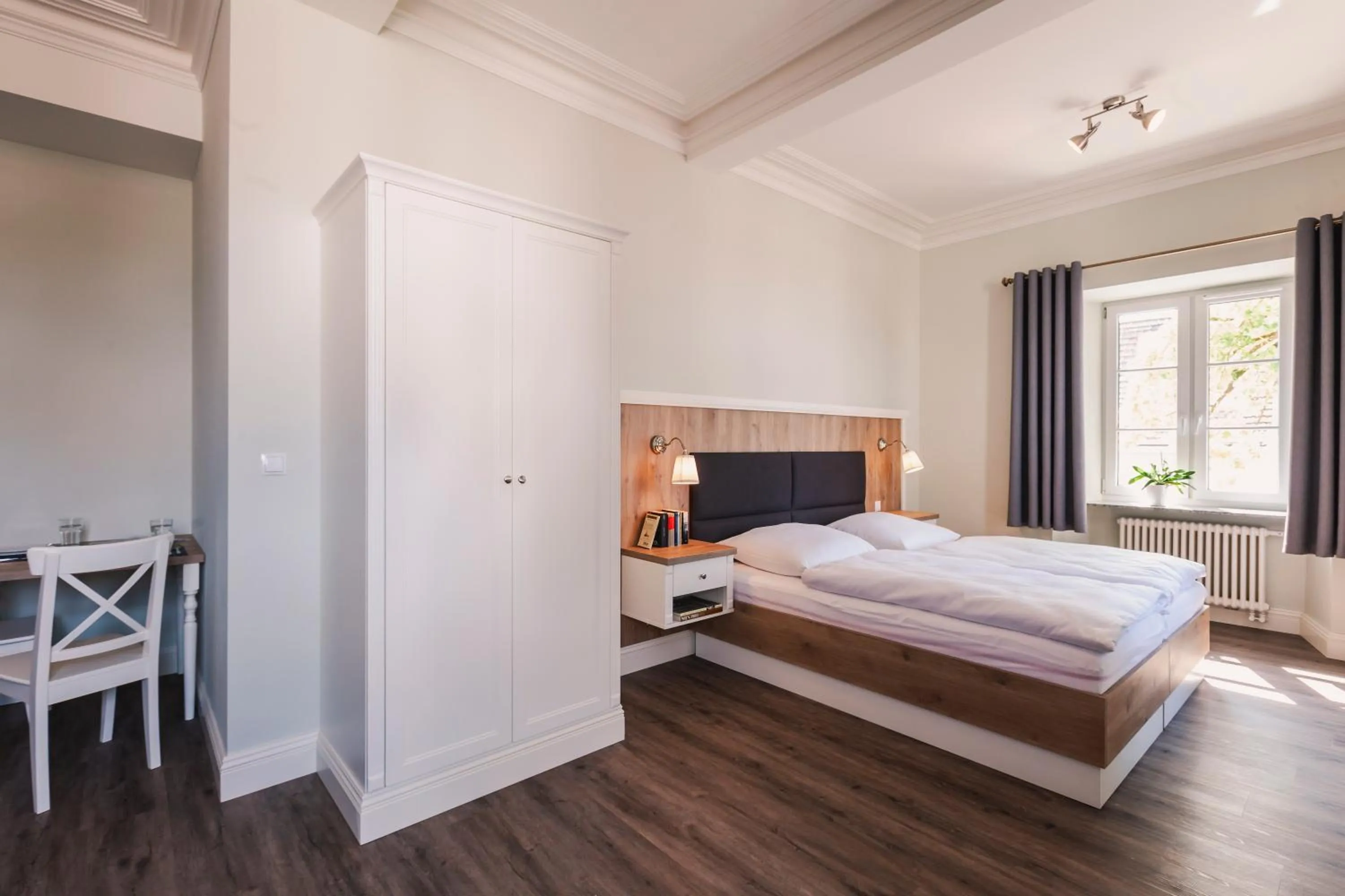 Bed in Die Sonne Nollingen